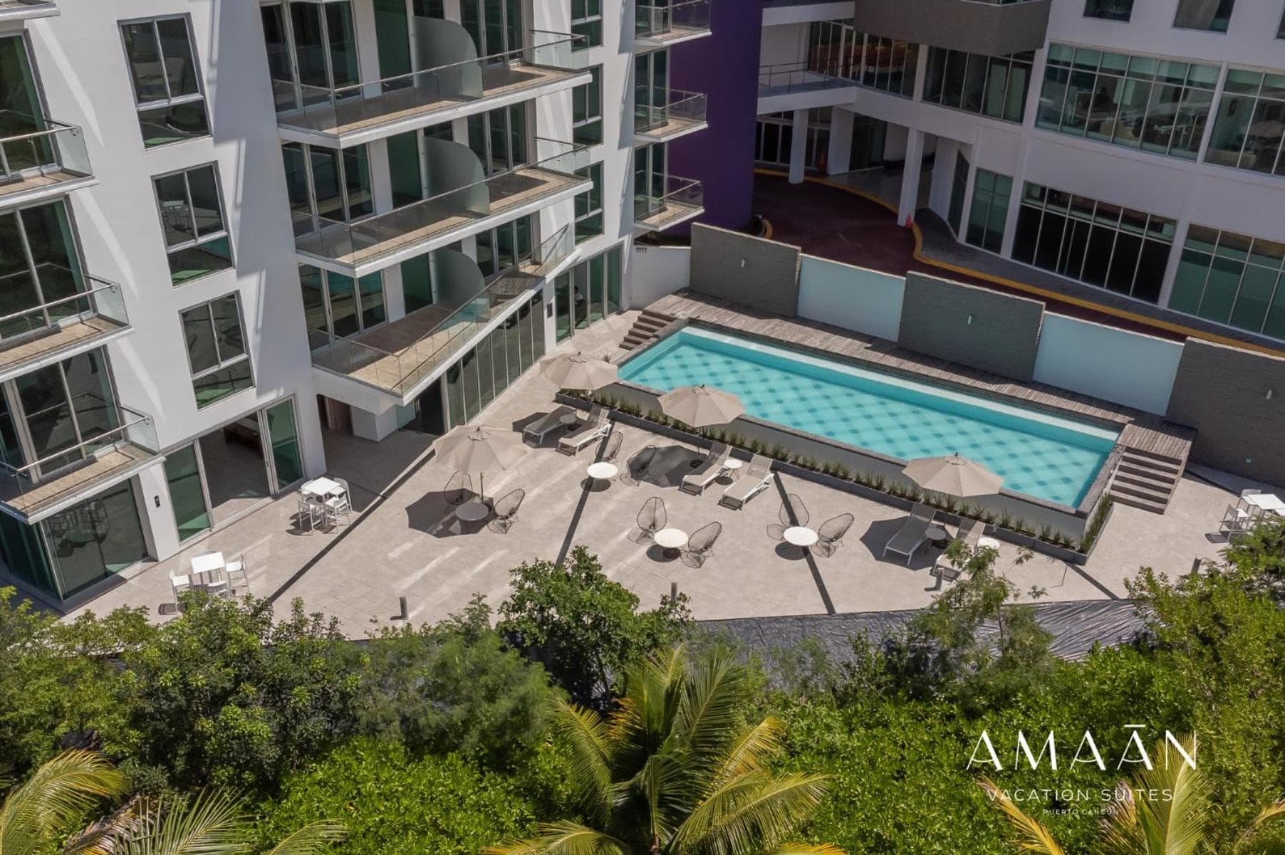 EHDEN Vacation Suites Puerto Cancún — 3