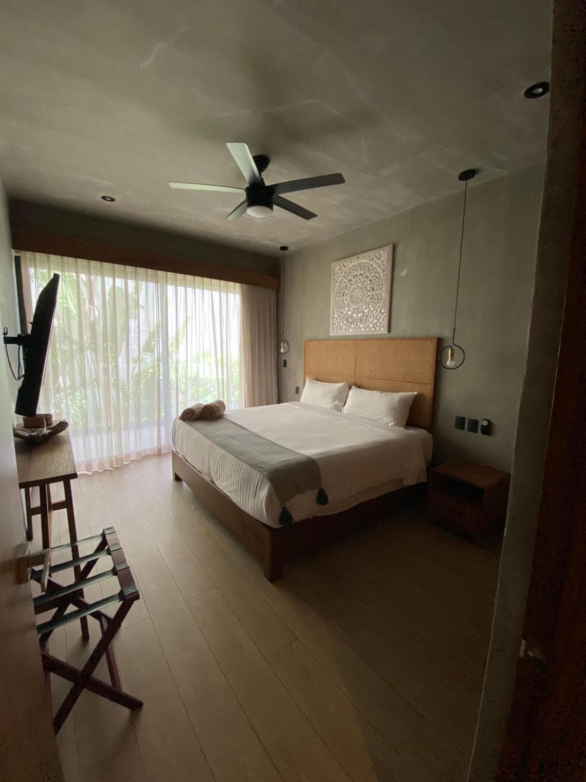 Tuk Tulum — 4