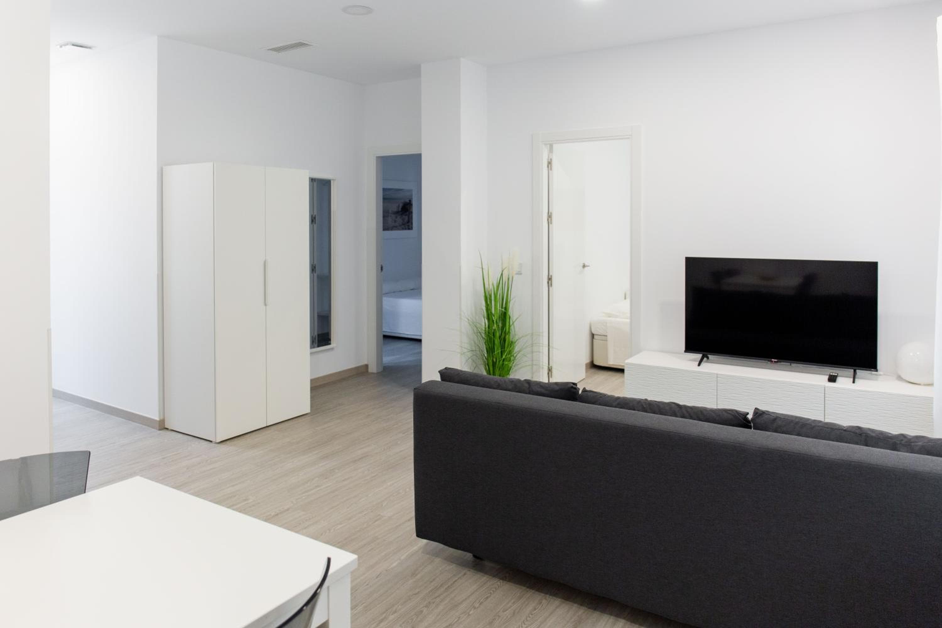 Likehomeapartments Deluxe Complex Malaga center — 25