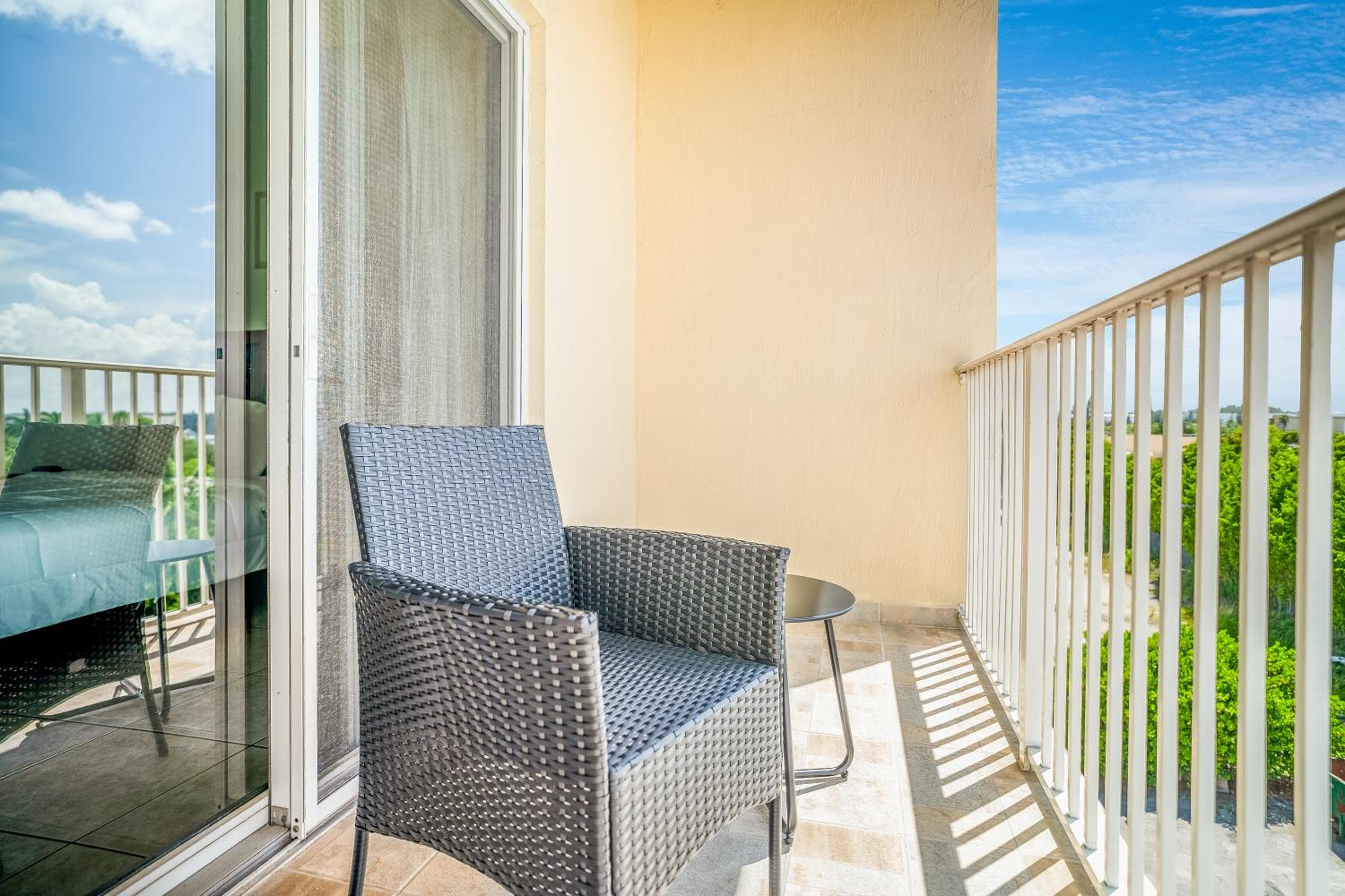 South River Suites — 3