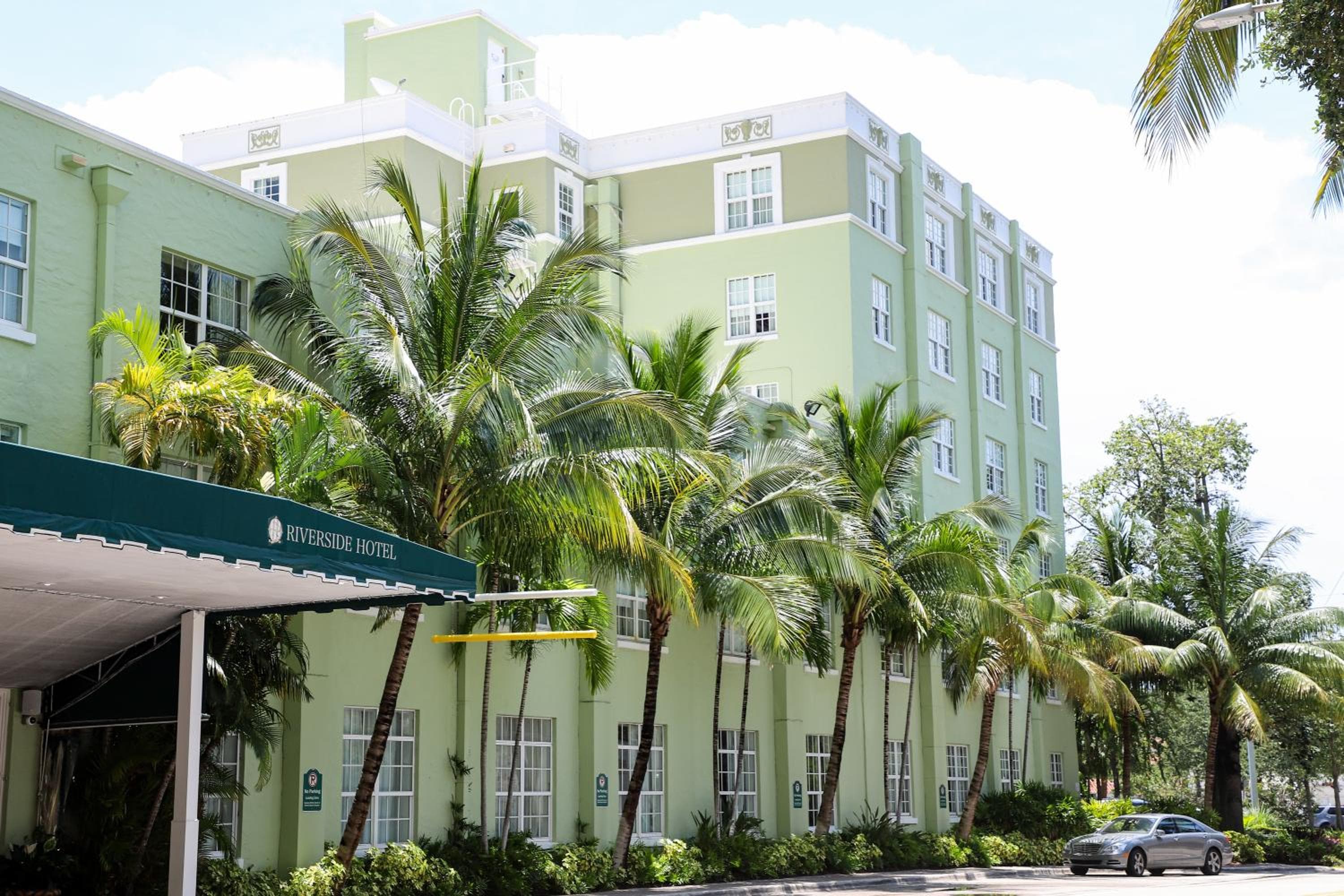 Riverside Hotel — 30