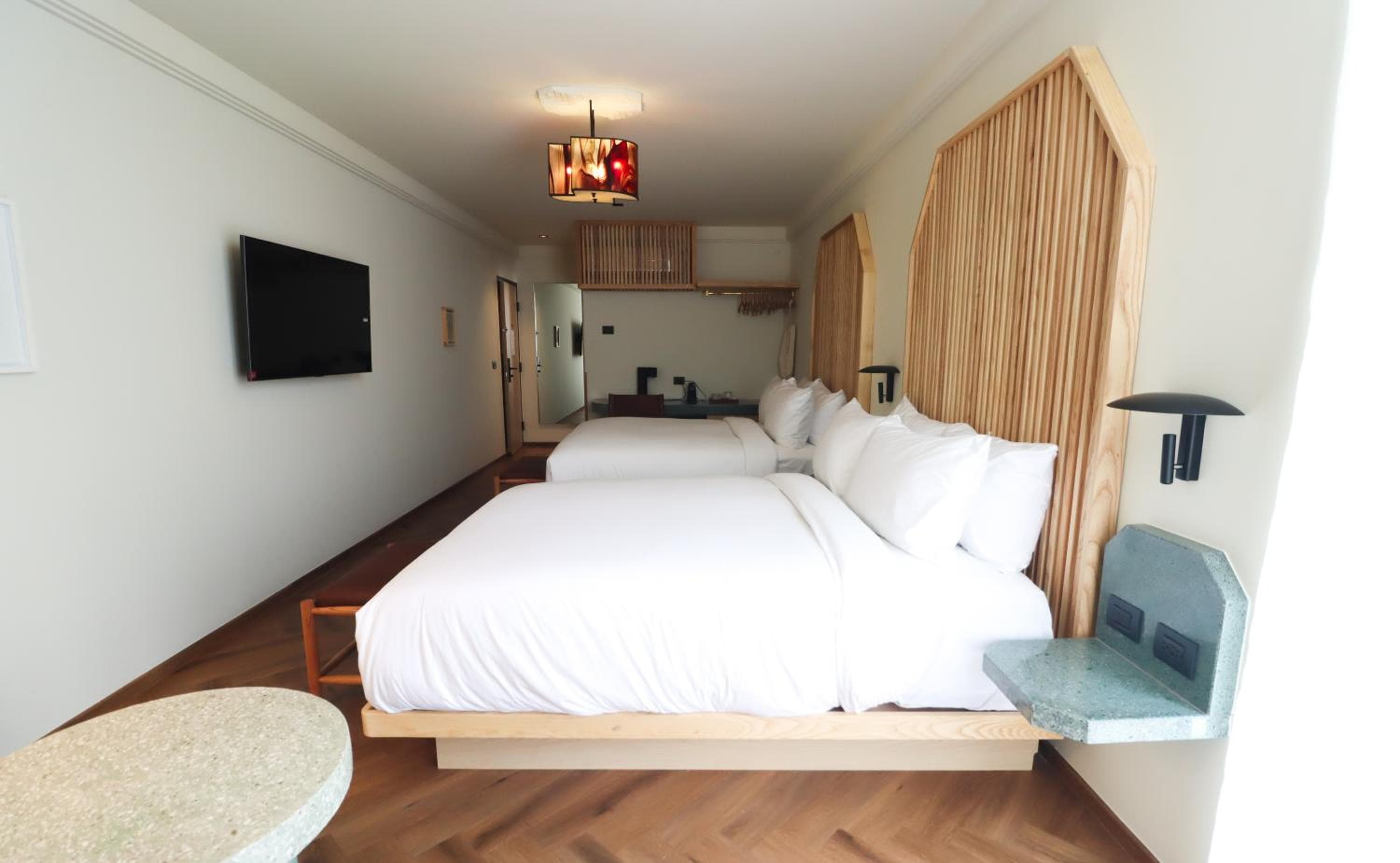 Rodona Hotel — 4