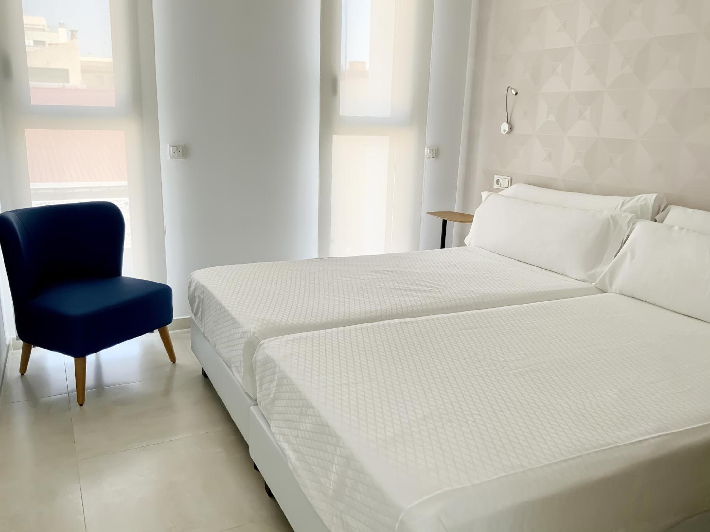 Apartamentos Rivero 8 — 19