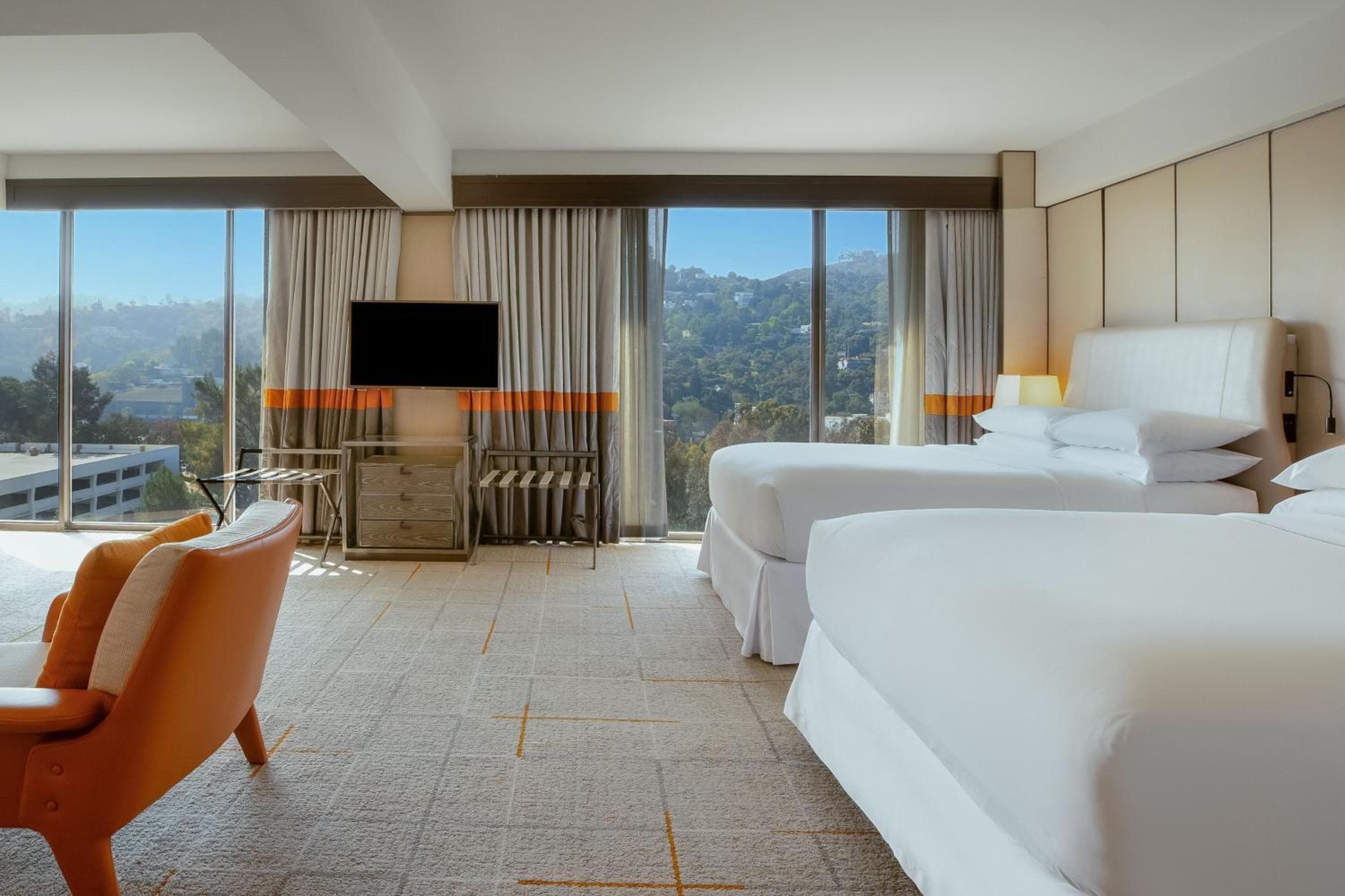 Sheraton Universal hotel, 333 Universal Hollywood Drive, Los Angeles, United States — photo 8