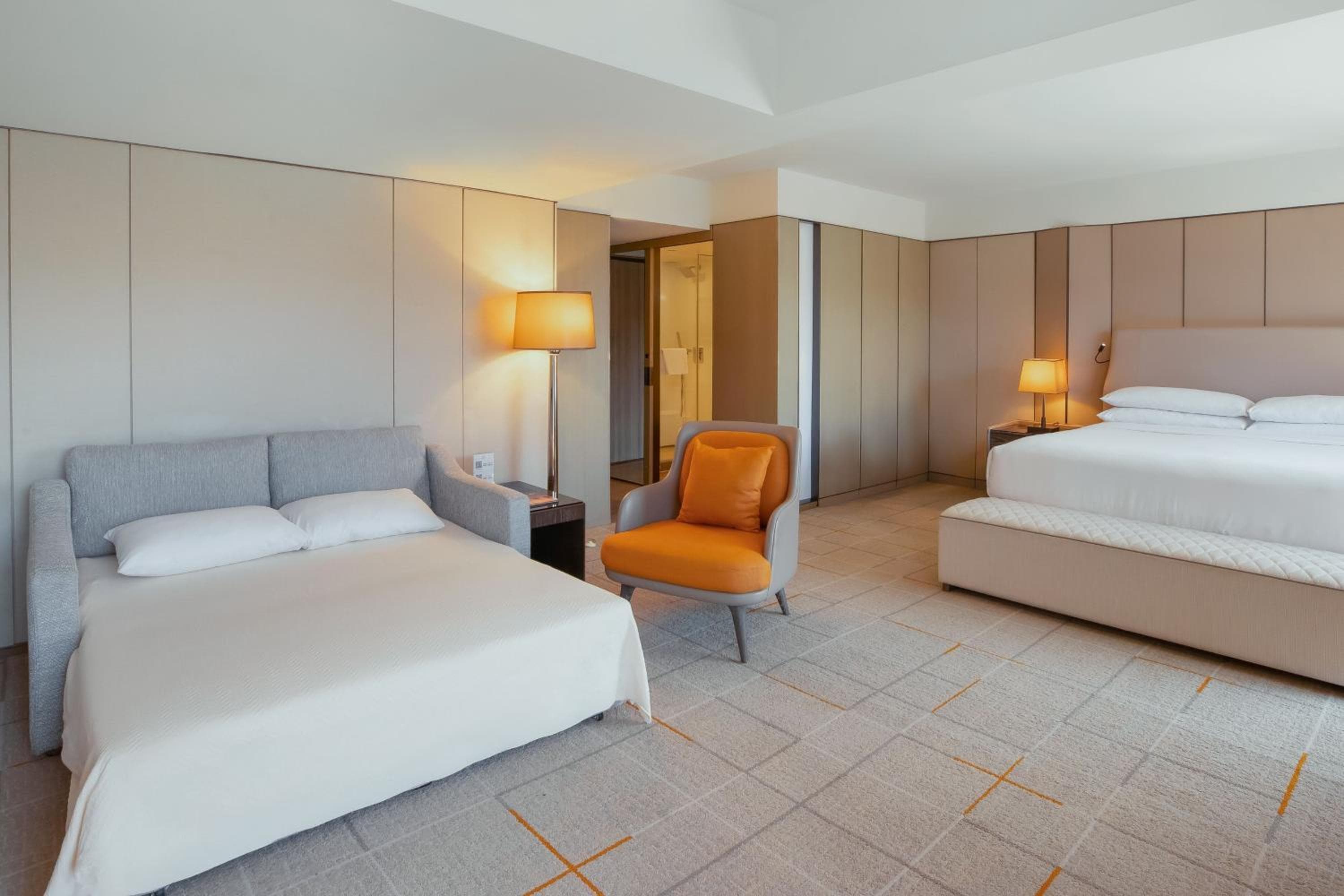 Sheraton Universal hotel, 333 Universal Hollywood Drive, Los Angeles, United States — photo 24