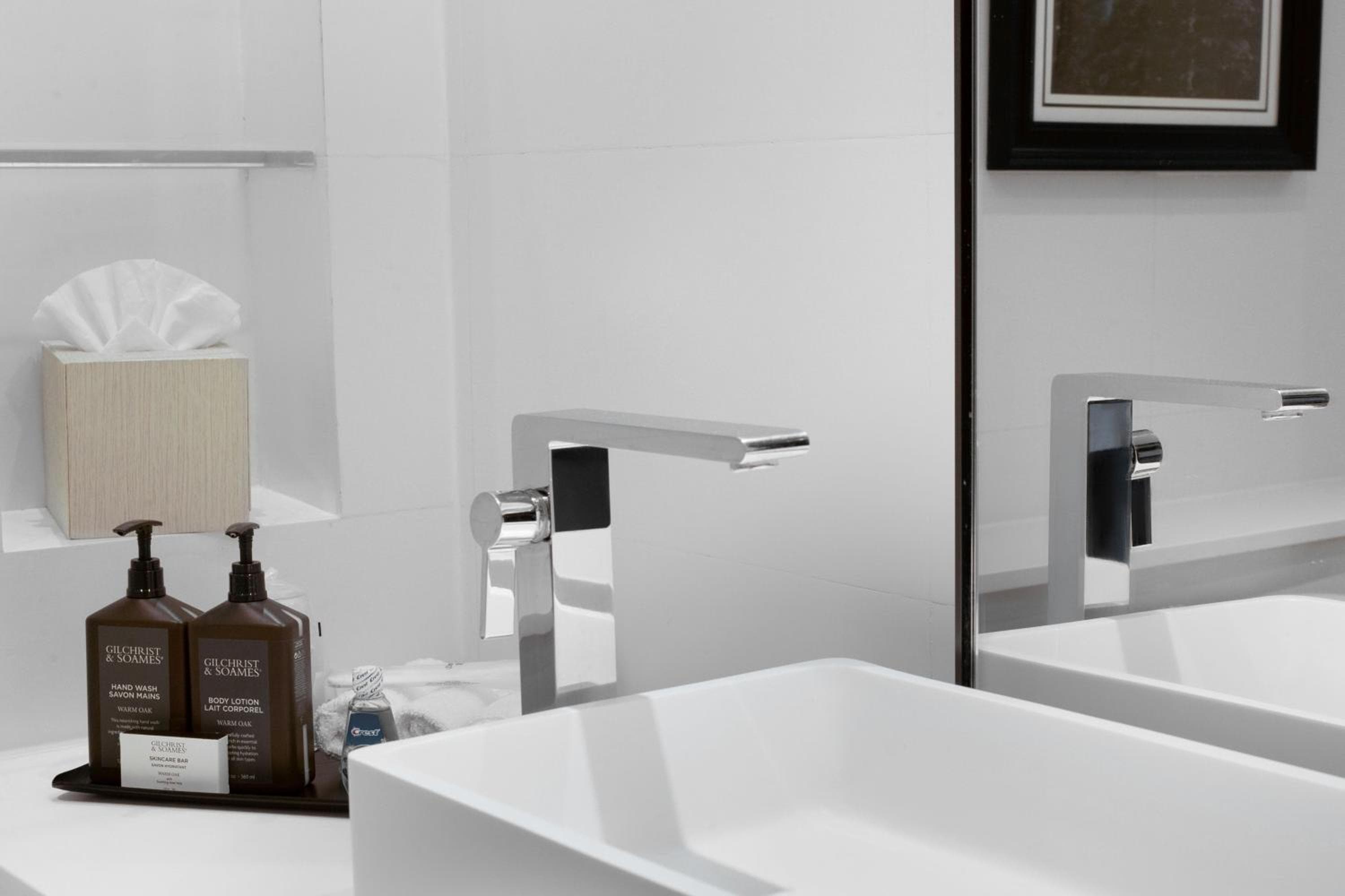 Sheraton Universal hotel, 333 Universal Hollywood Drive, Los Angeles, United States — photo 33