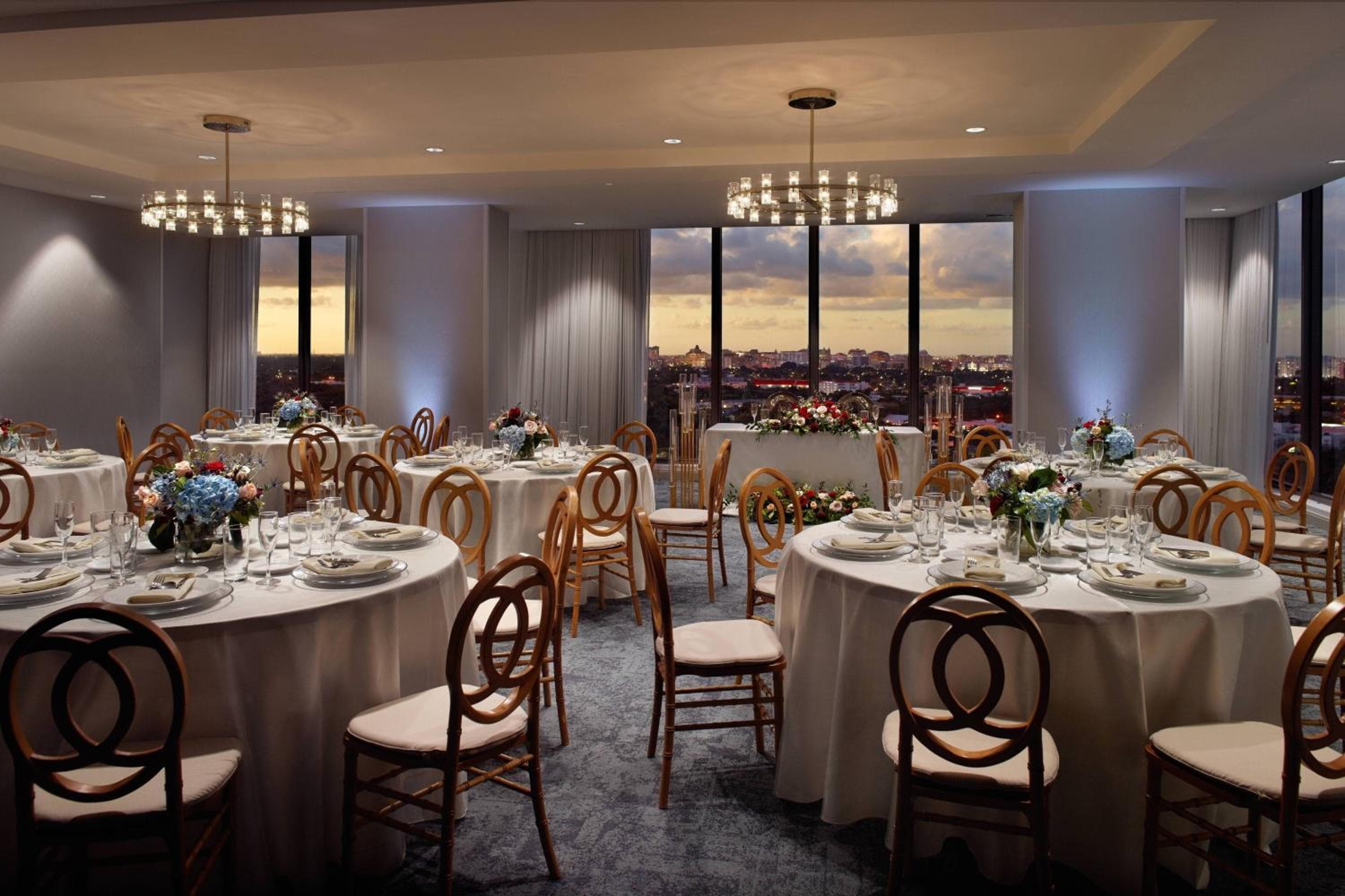 Courtyard Miami Coconut Grove — 15