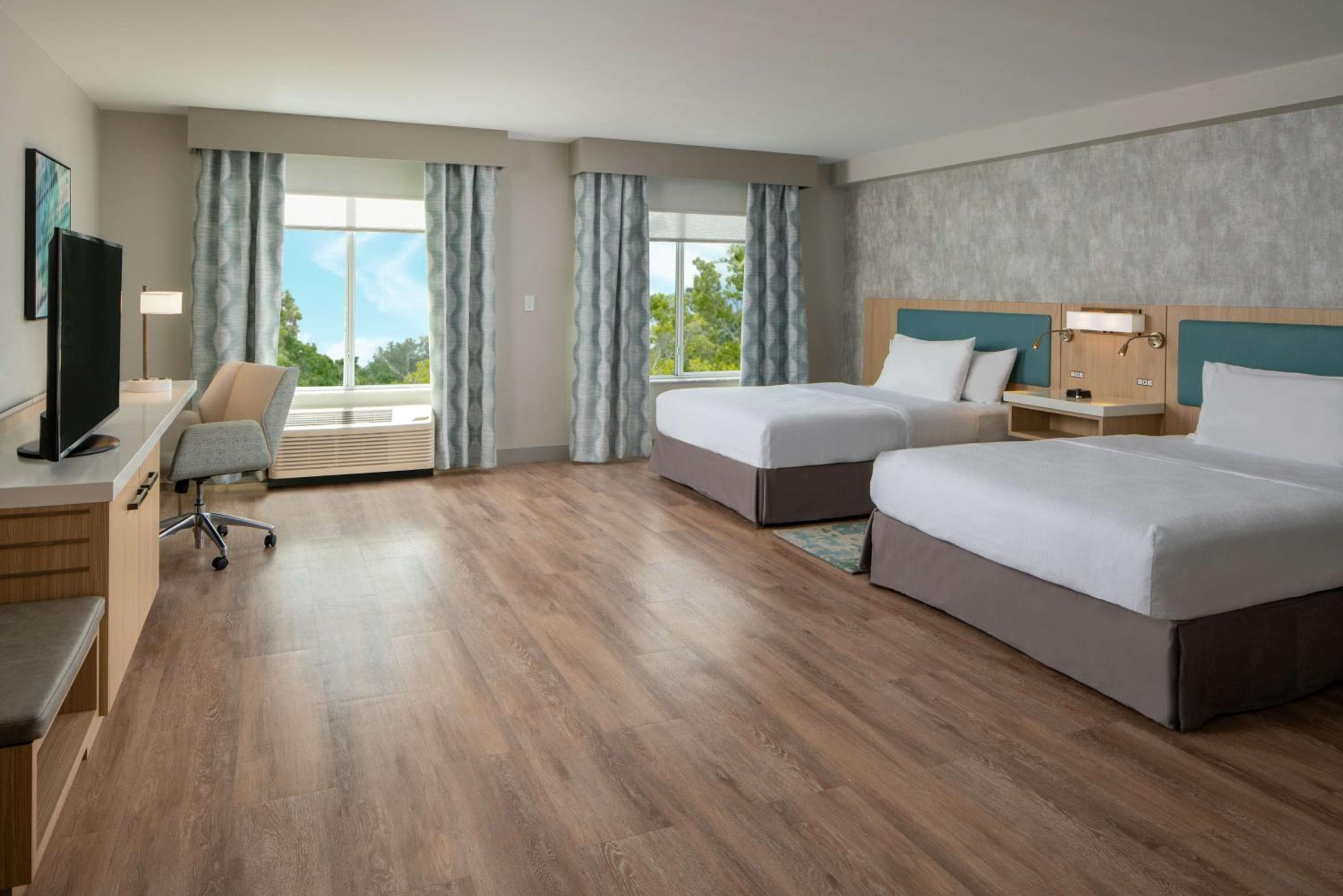 Hilton Garden Inn Orlando Airport — 26