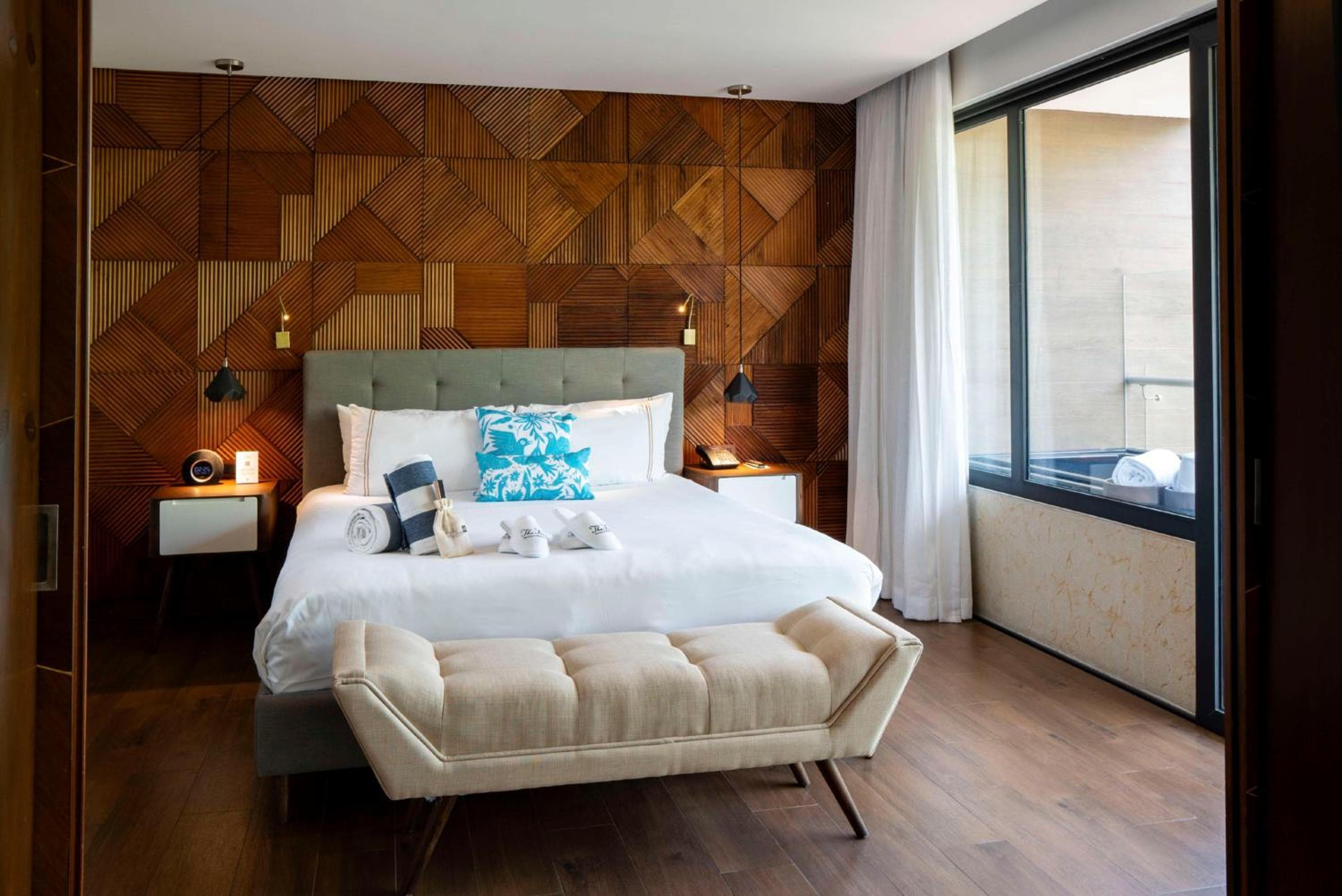The Fives Downtown Hotel & Residences, Curio Collection by Hilton — 27
