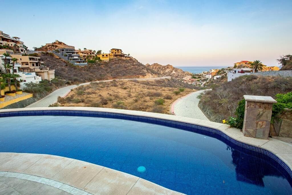 Villa de 6 Recámaras con Vistas al Mar en Pedregal — 24