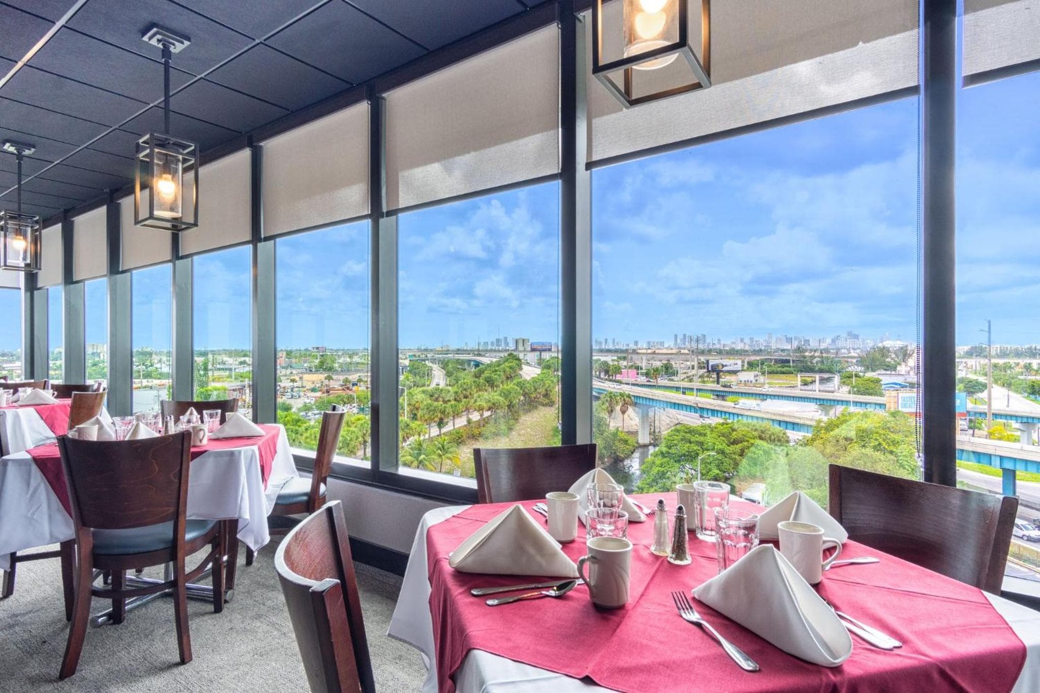 Holiday Inn Miami International Airport, ein IHG Hotel — 8