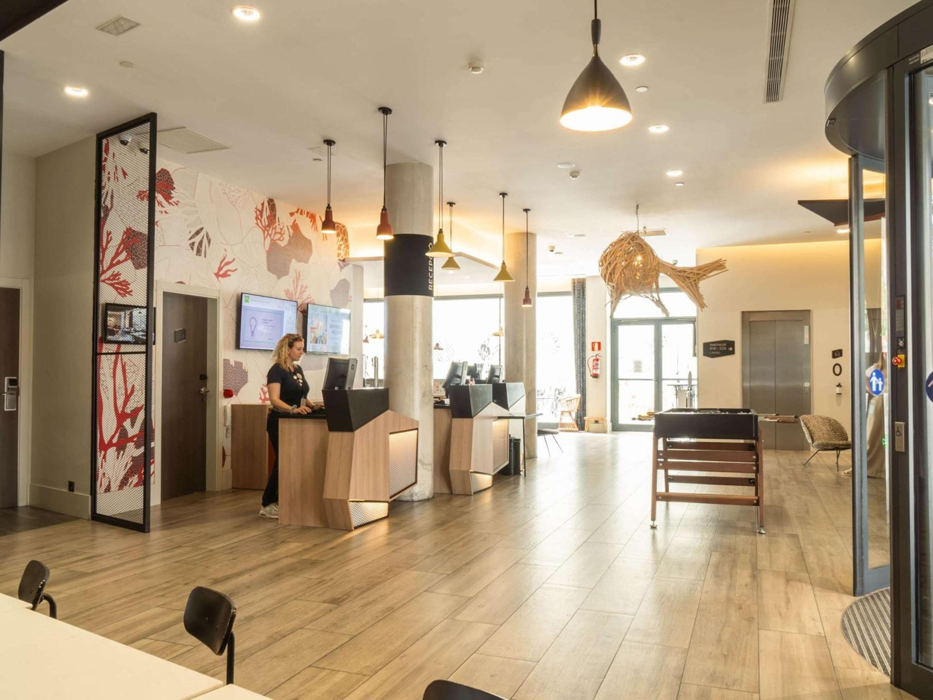 ibis Styles Barcelona City Bogatell — 4