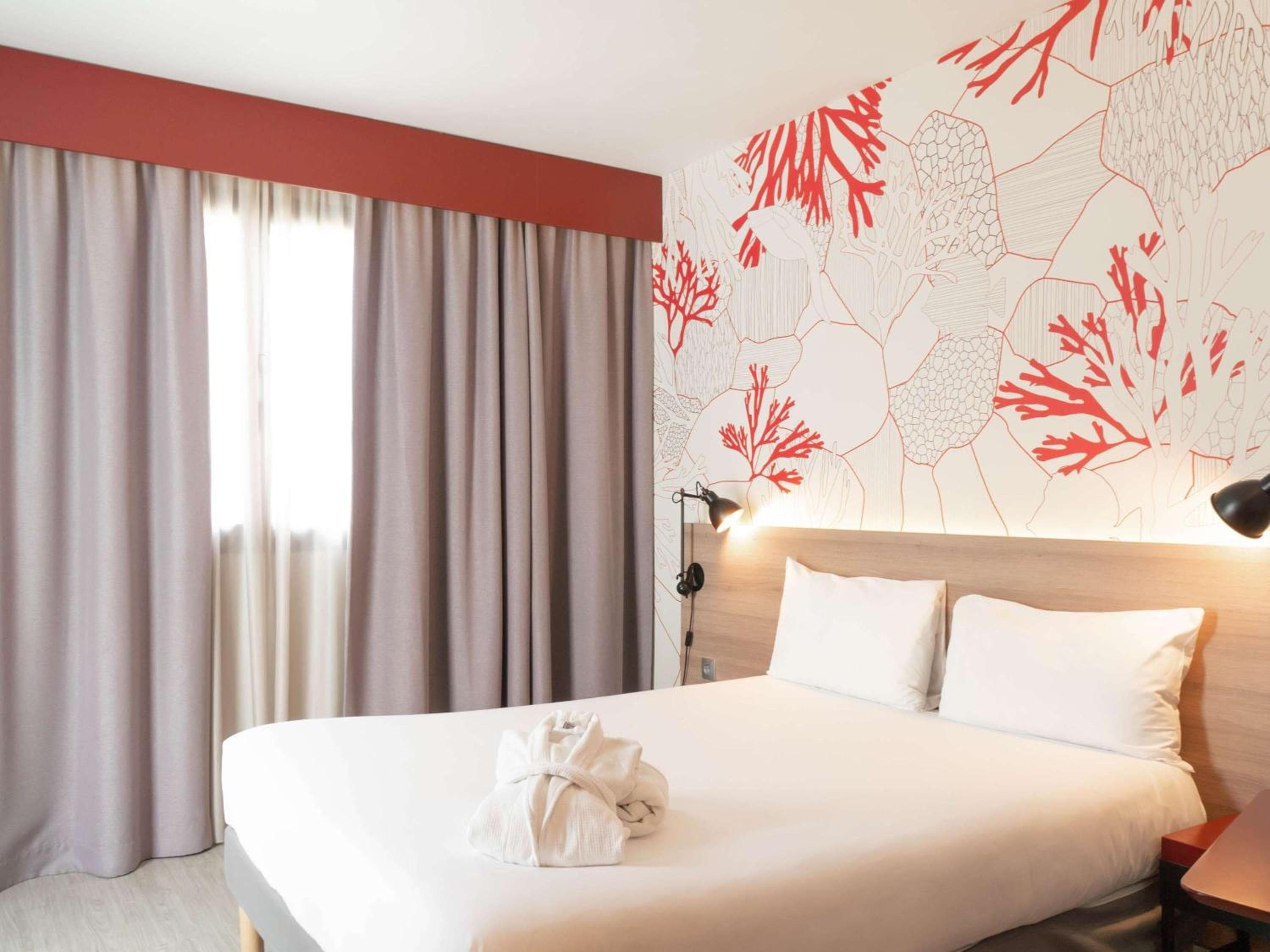 ibis Styles Barcelona City Bogatell — 8