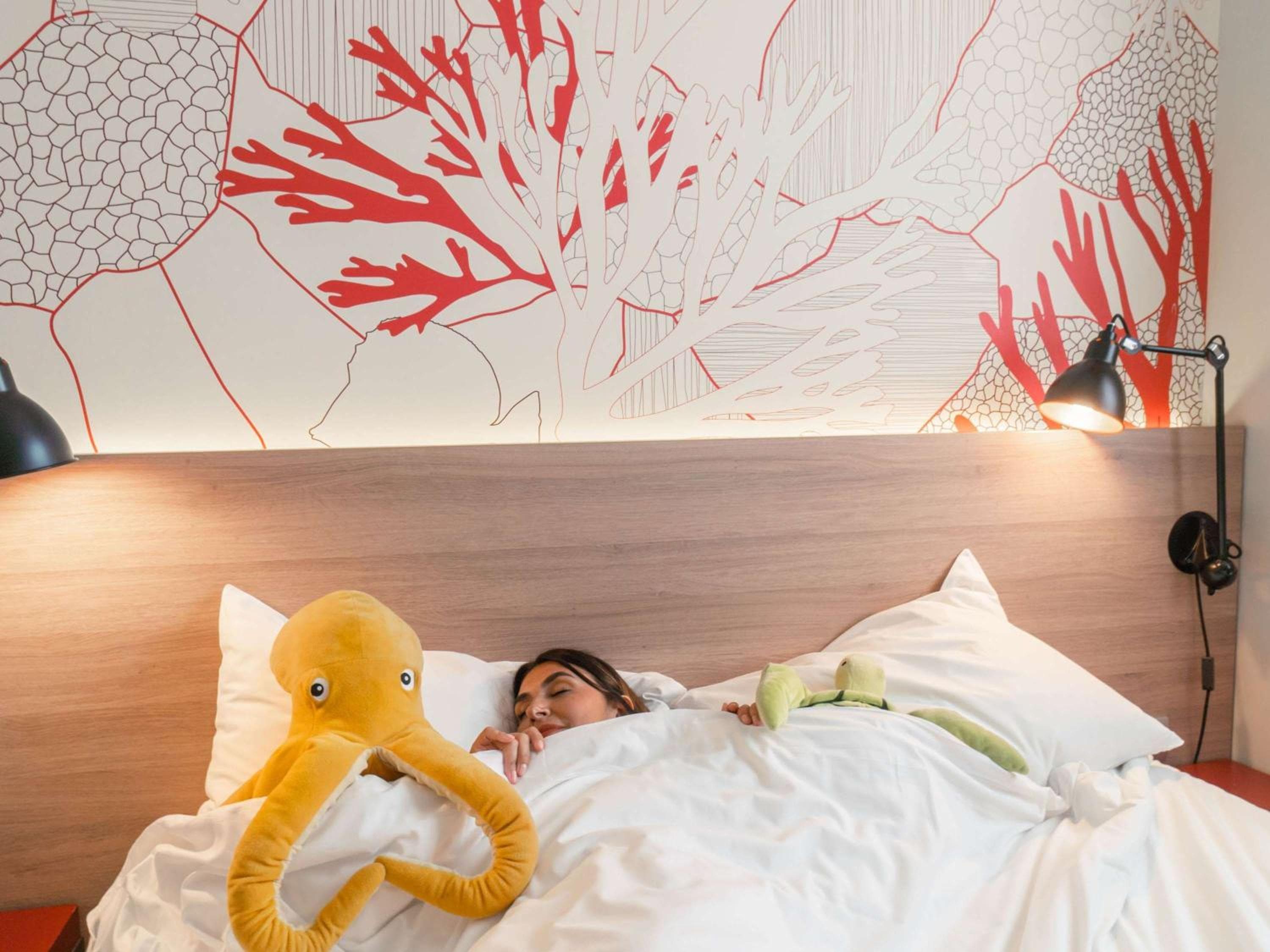 ibis Styles Barcelona City Bogatell — 10