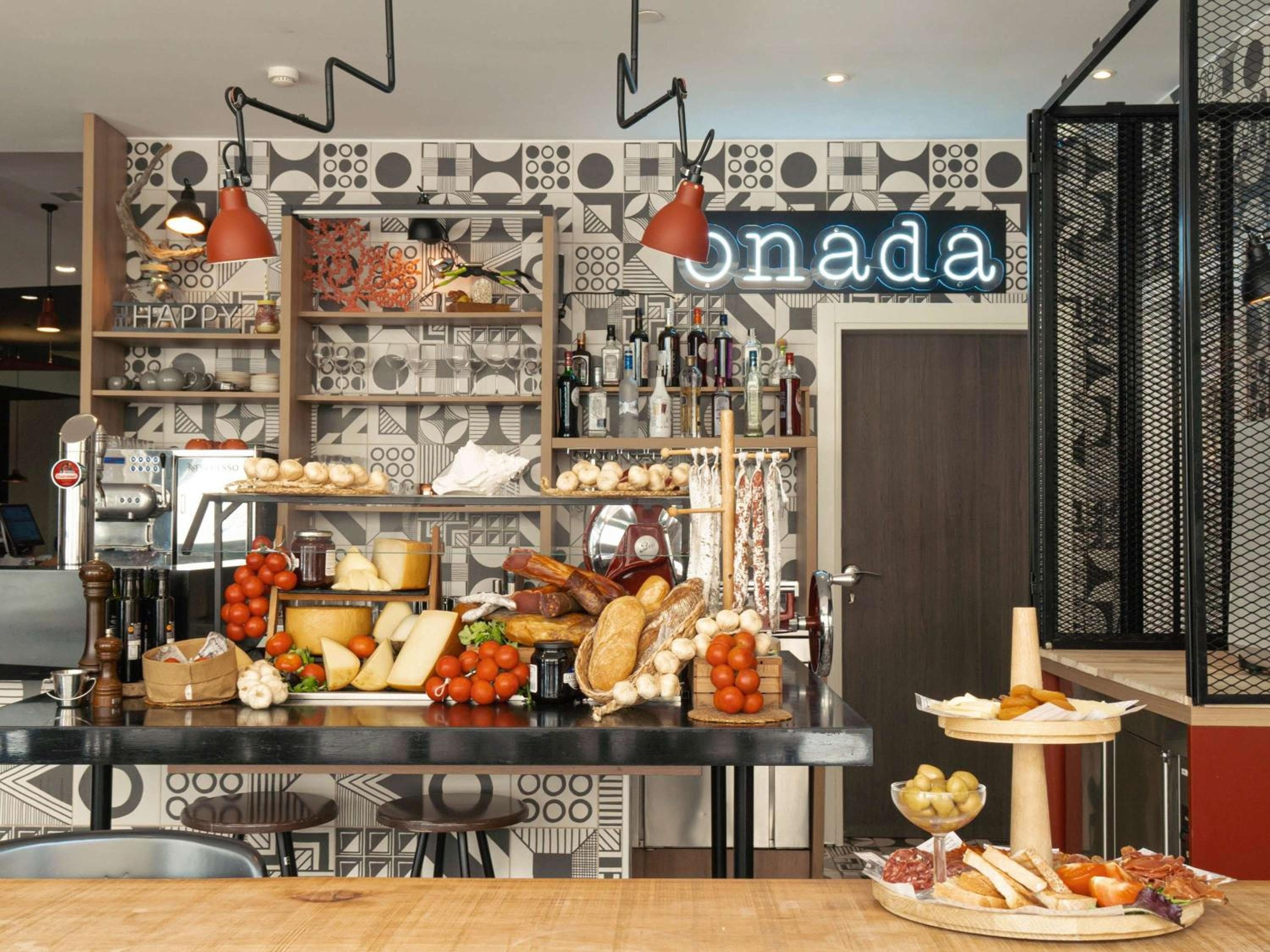 ibis Styles Barcelona City Bogatell — 28