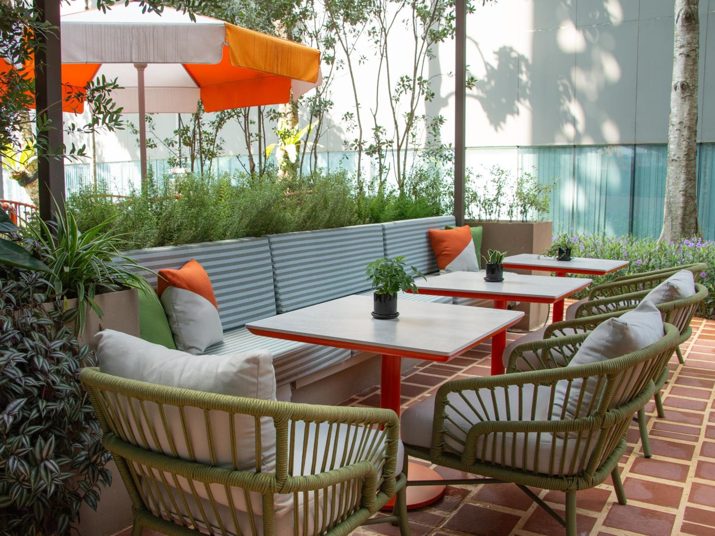 Crowne Plaza Changi Airport by IHG hotel, 75 Airport Boulevard (Terminal 3), Singapore, Singapore — photo 202