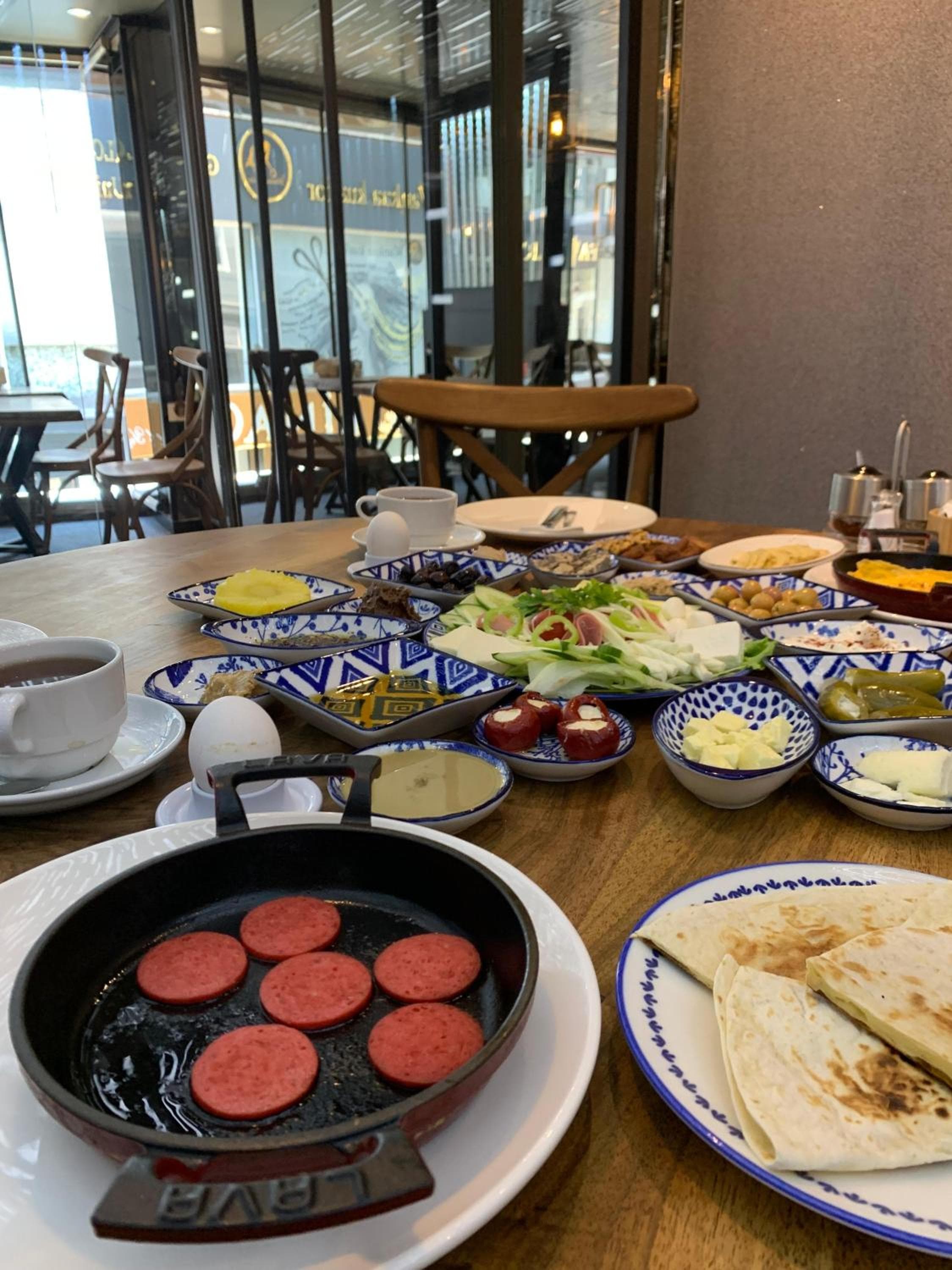 Lo spazioso Hotel Nişantaşı — 7