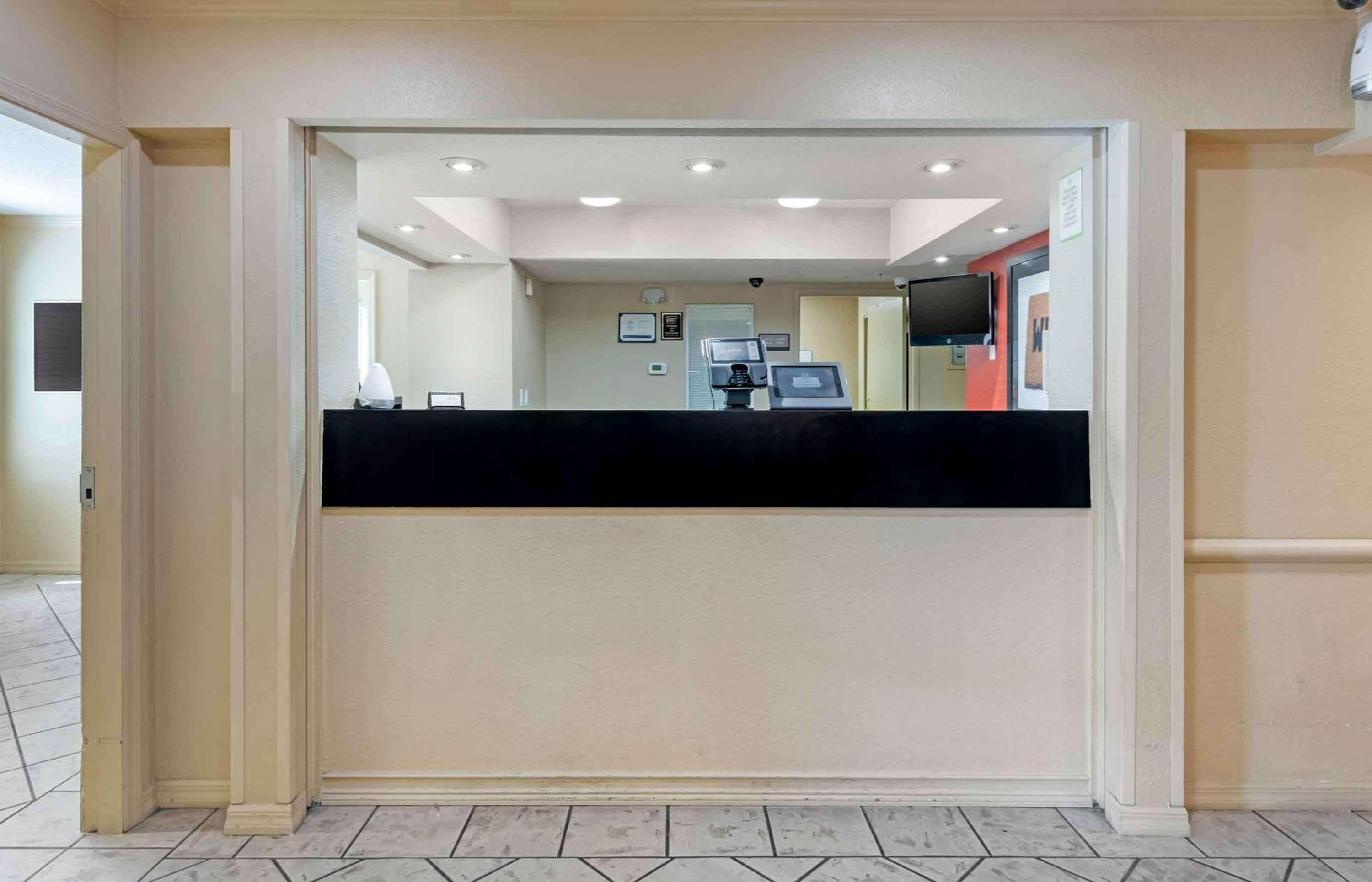 Extended Stay America Select Suites - Orlando - Southpark - Equity Row — 4