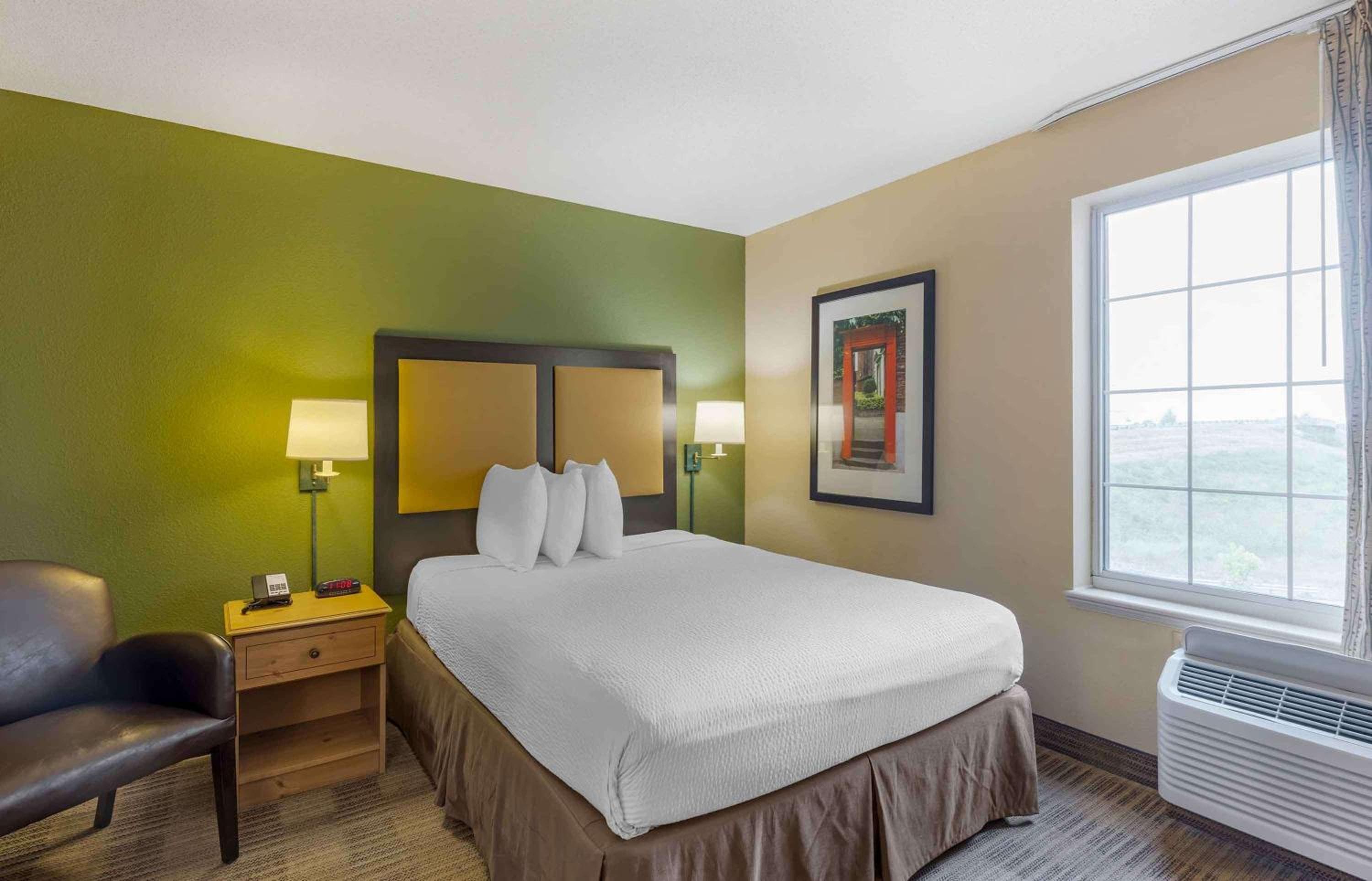 Extended Stay America Select Suites - Orlando - Southpark - Equity Row — 10