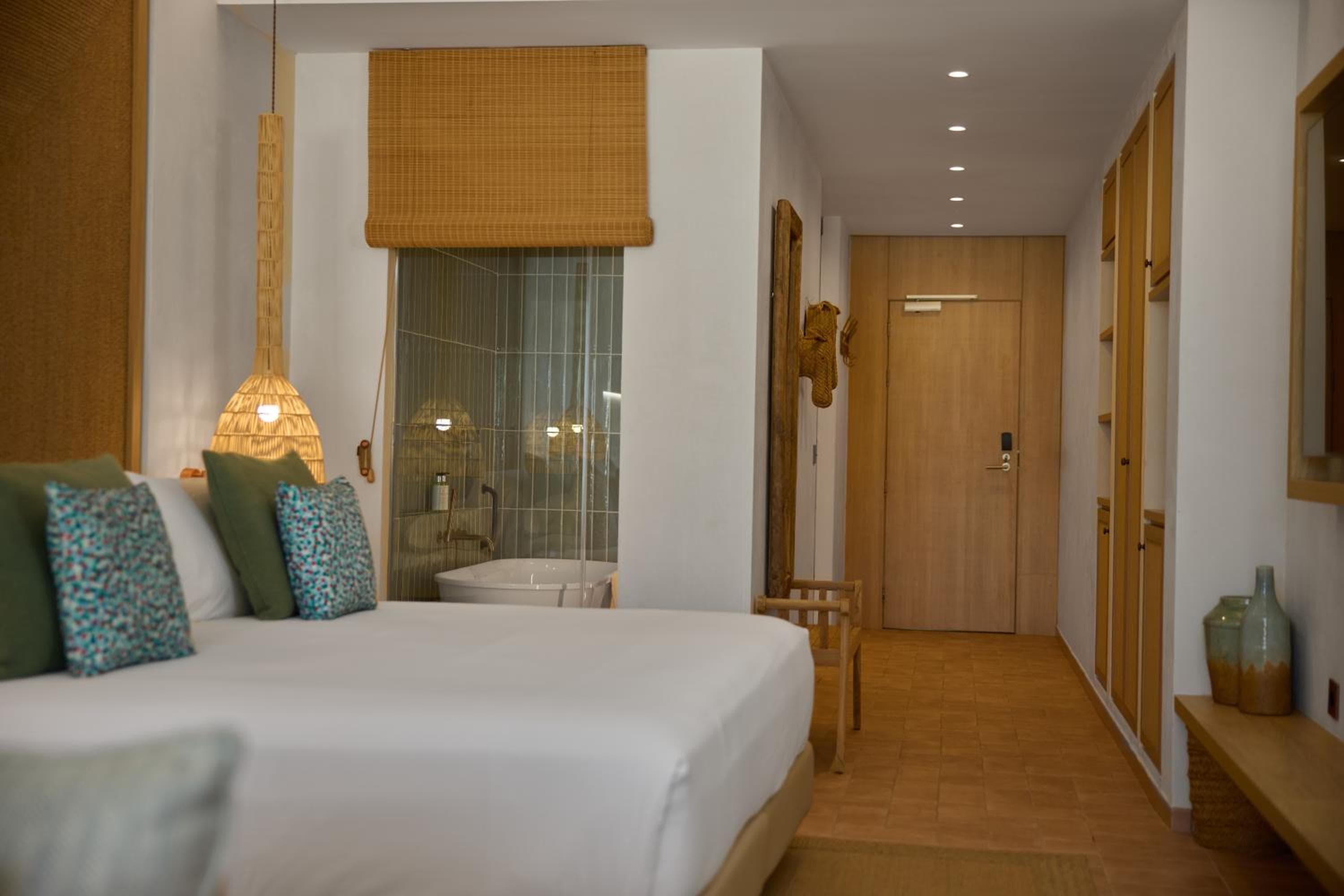 Cala San Miguel Ibiza Resort, Adults only, Curio Collection by Hilton — 13