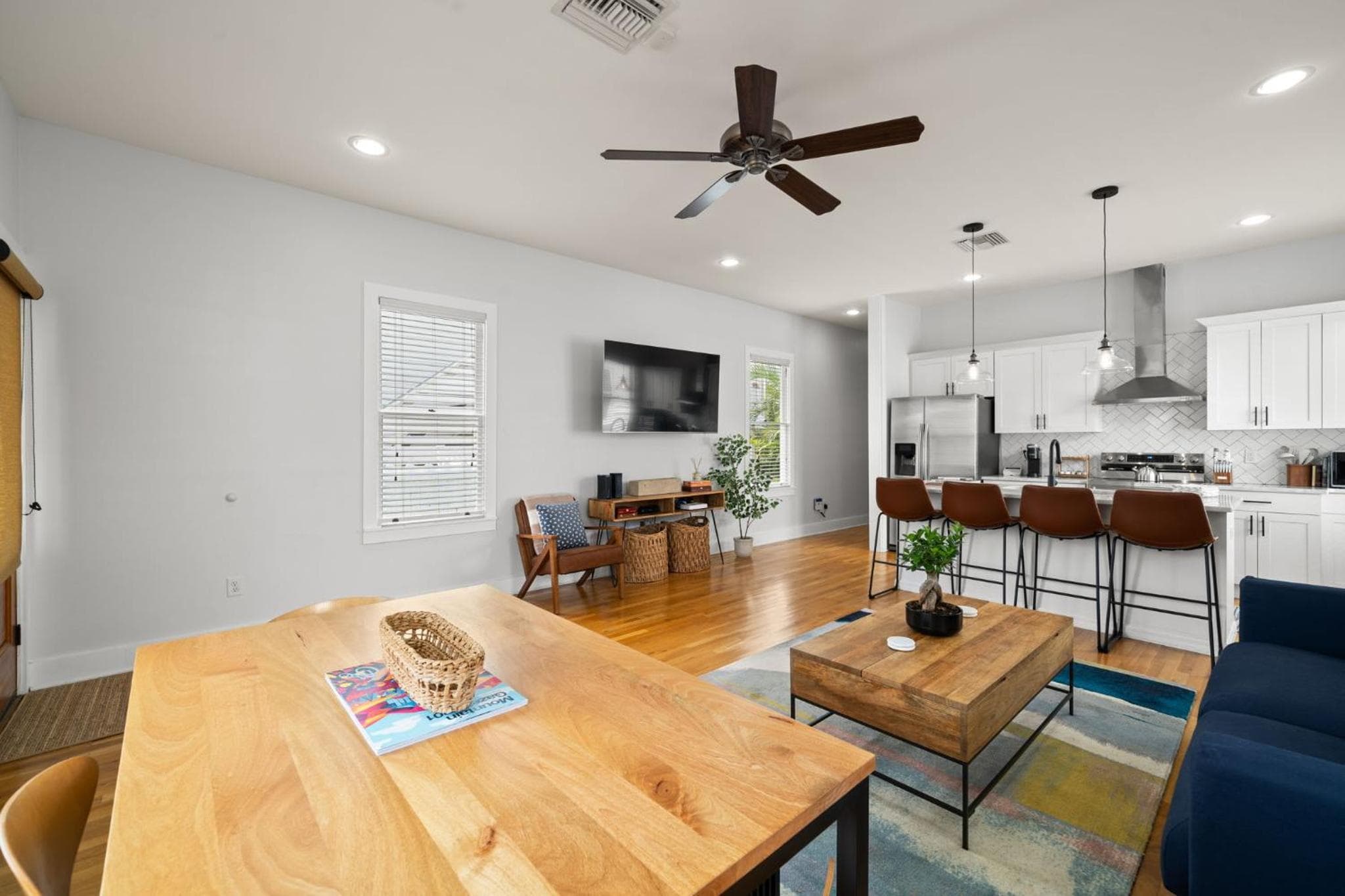 NEW! Casa Fuente - Historic "Shotgun Style" Ybor Bungalow, Steps to 7th Ave — 7