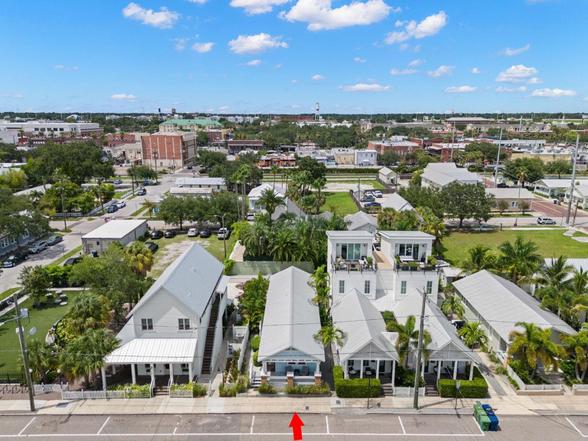 NEW! Casa Fuente - Historic "Shotgun Style" Ybor Bungalow, Steps to 7th Ave — 30