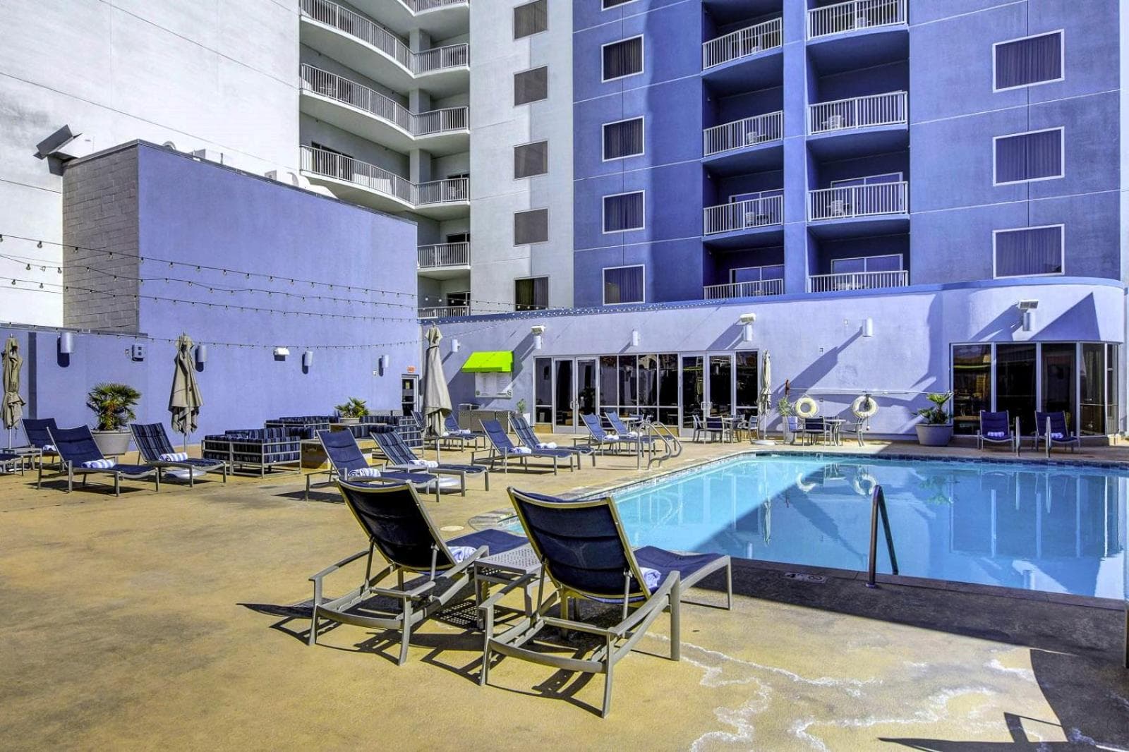 SPHERE IN HD! - 1BR Privates Retro-Condo mit PREMIUM-Aussicht — 16