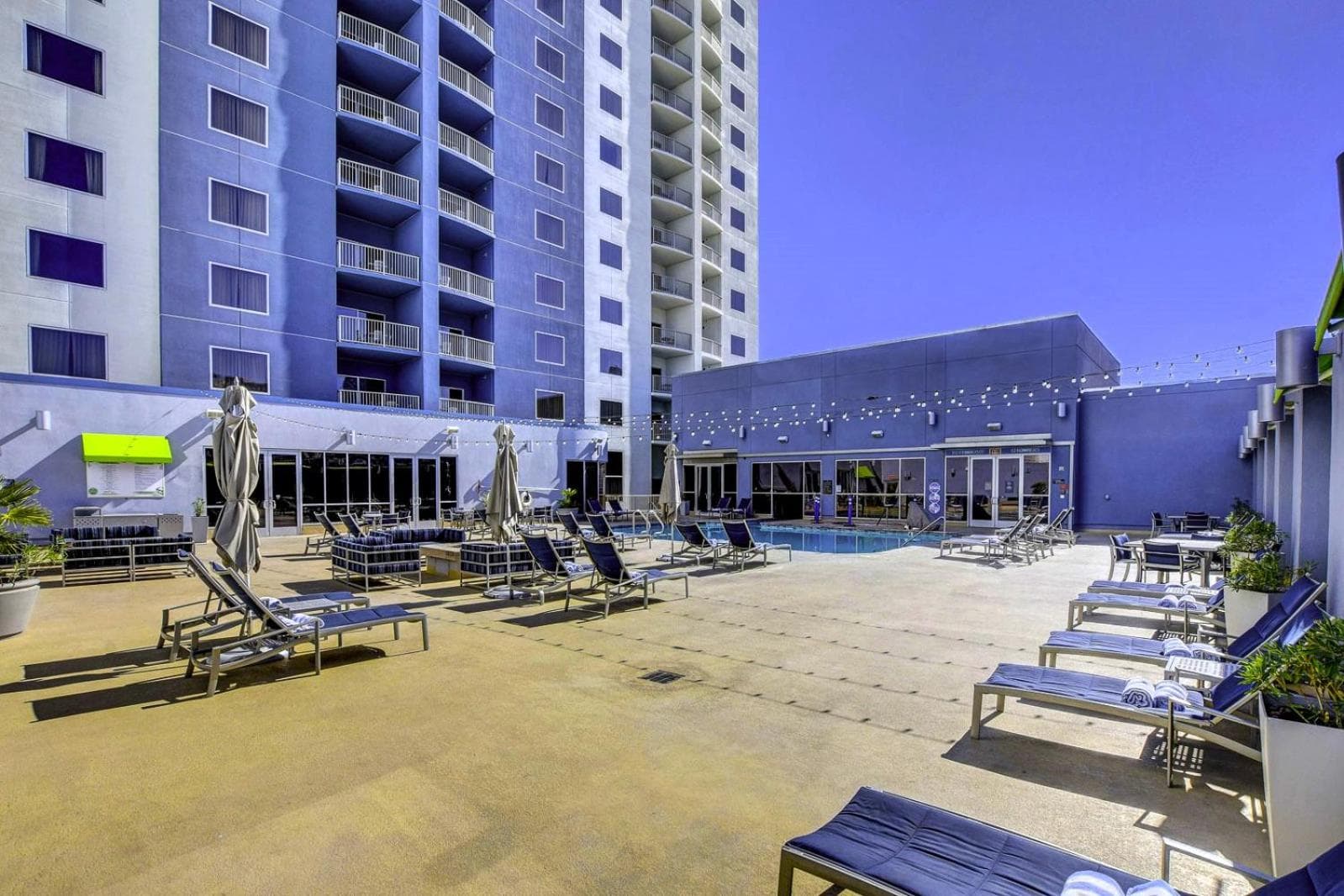 SPHERE IN HD! - 1BR Privates Retro-Condo mit PREMIUM-Aussicht — 18