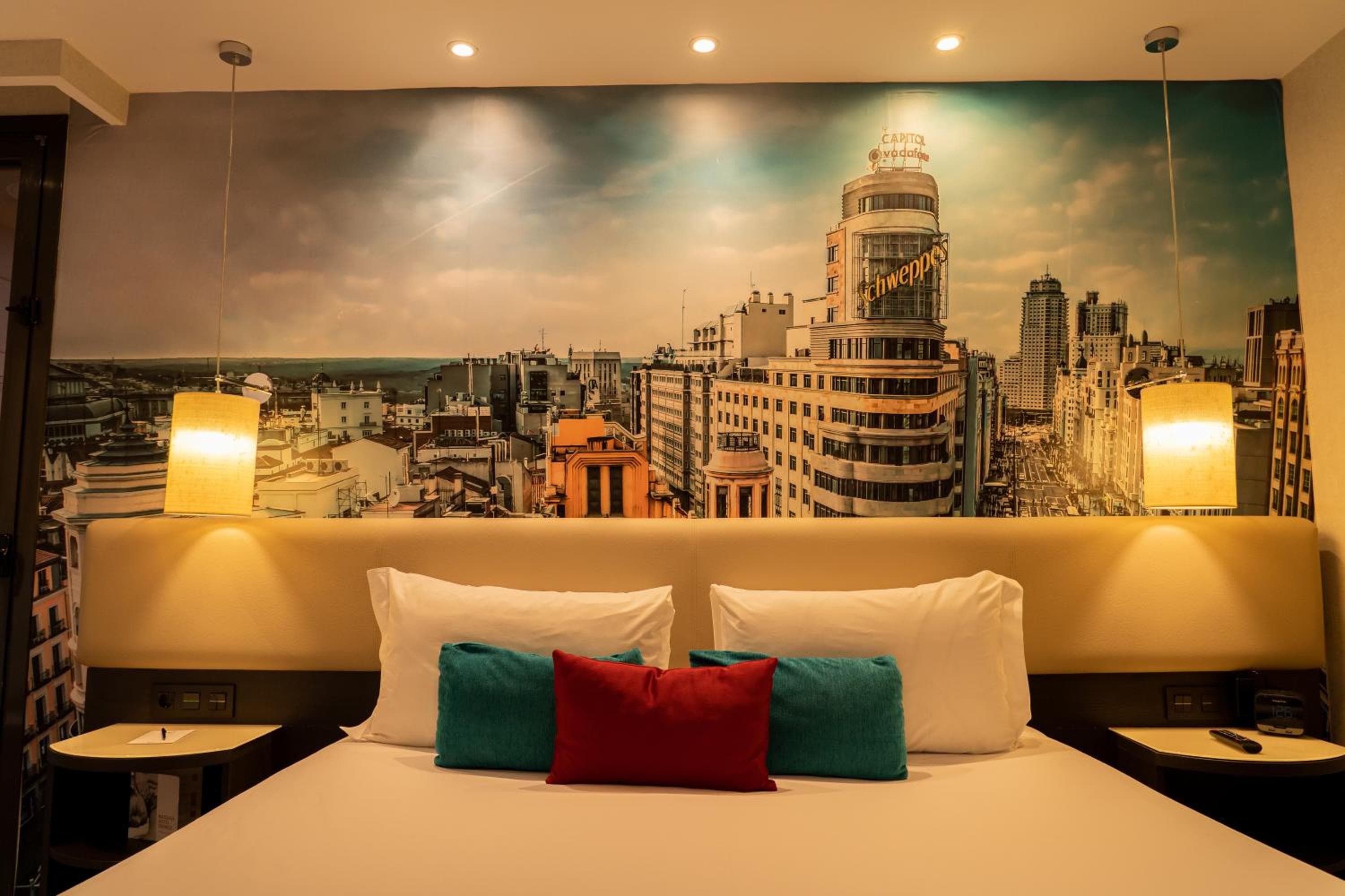 Hotel Indigo Madrid - Gran Via, an IHG Hotel — 29