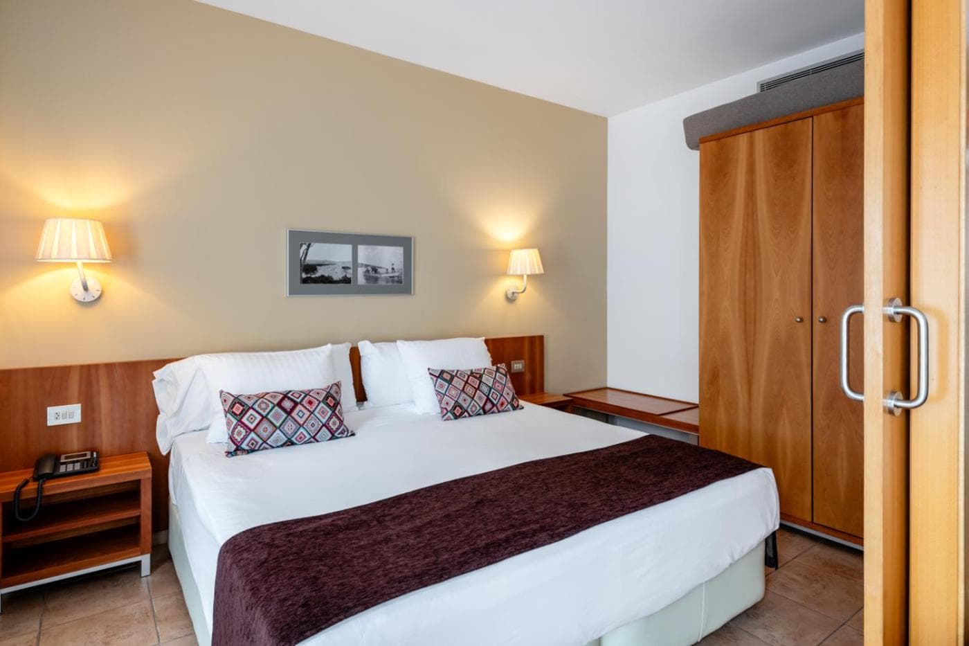 NM Suites by Escampa Hotels — 2