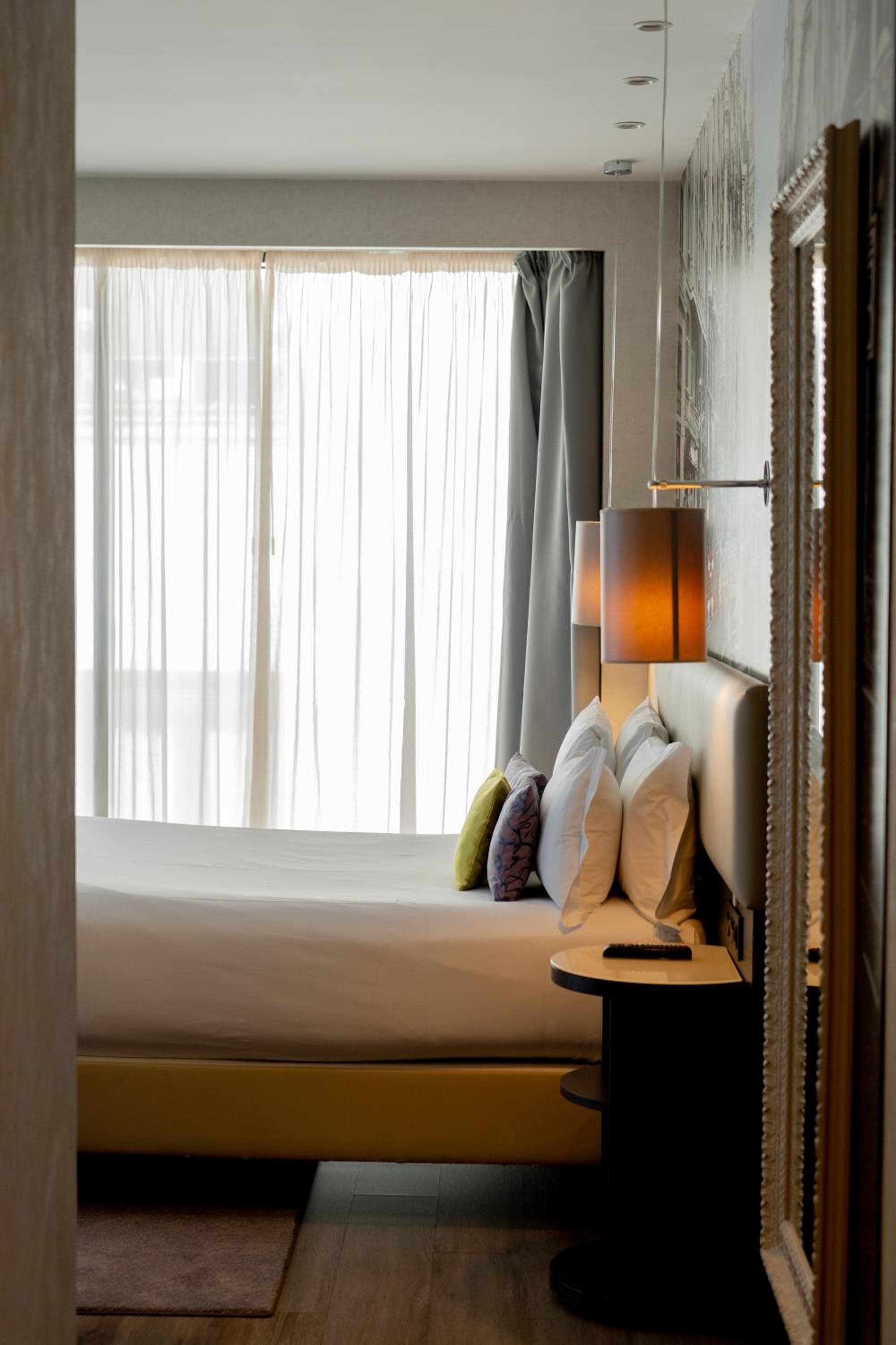 Hotel Indigo Madrid - Gran Via, an IHG Hotel — 10