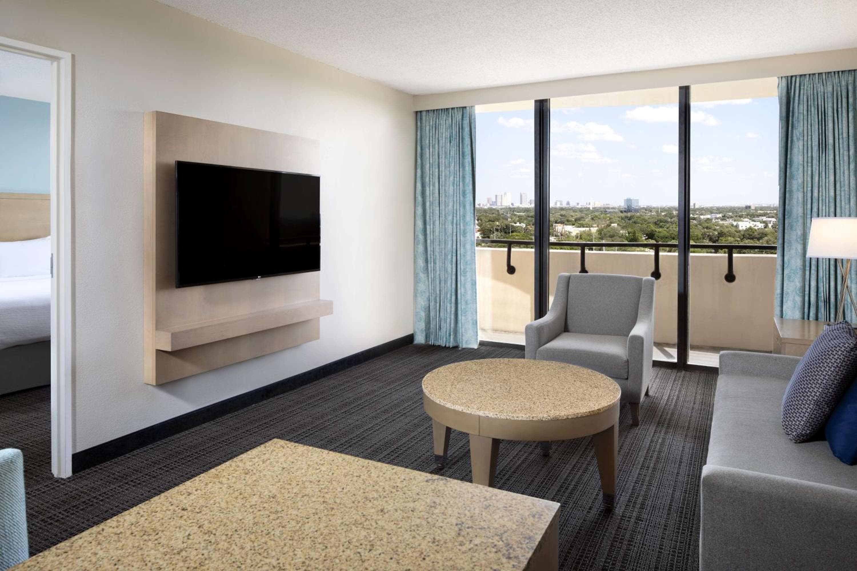 Embassy Suites by Hilton Tampa Airport Westshore — 30