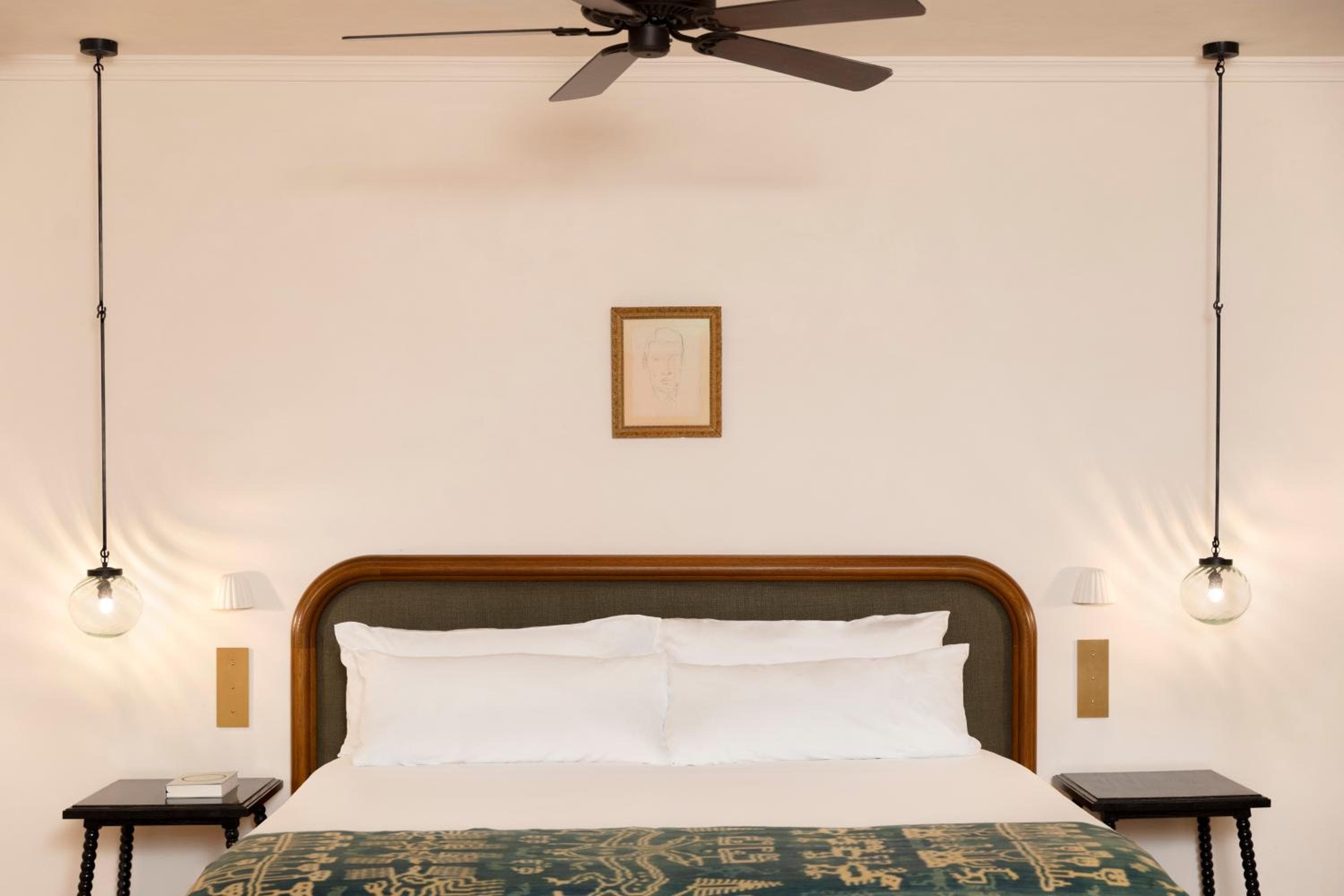 Portella — 15