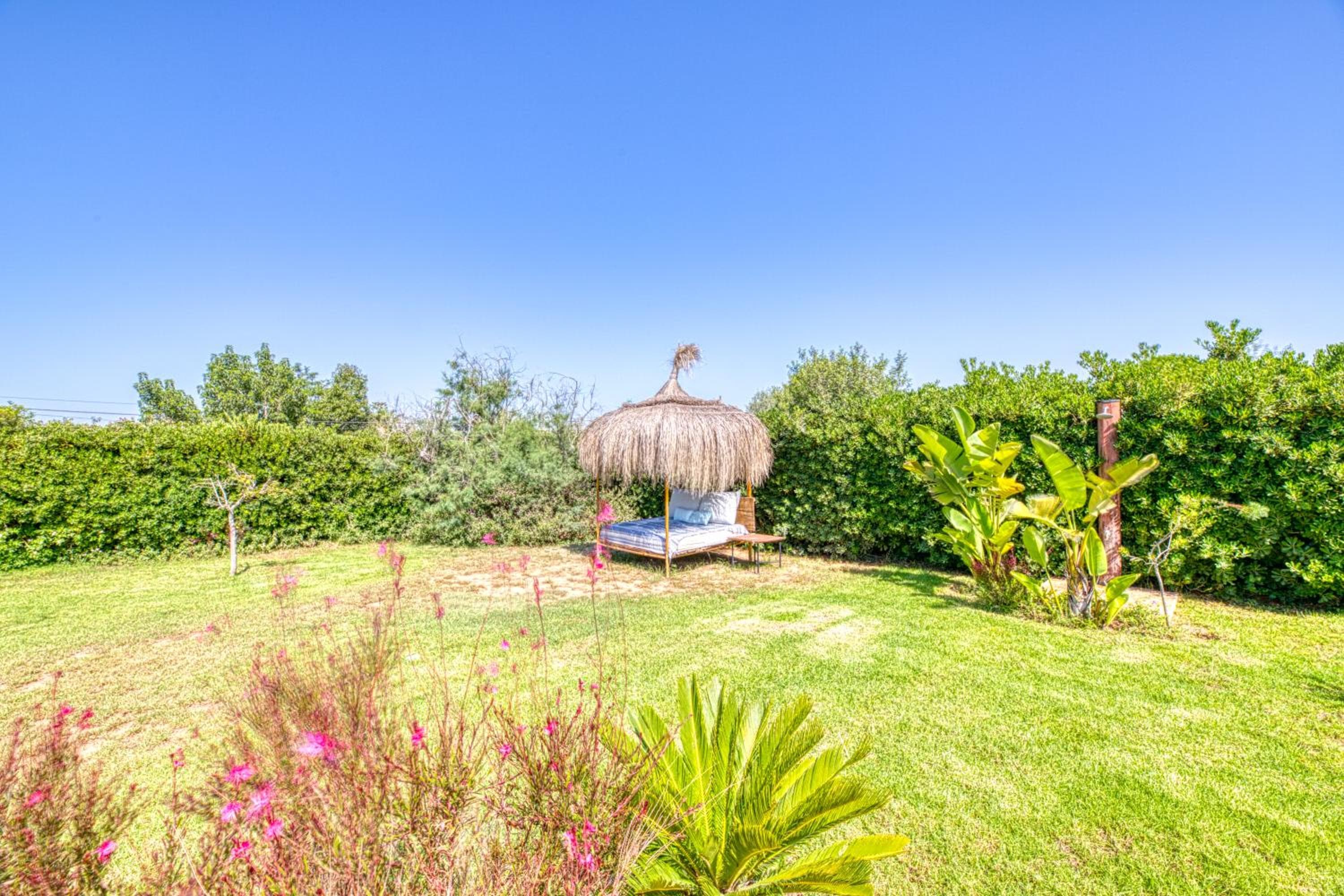 Villa Kentia Mallorca, charming and stylish country house close to Palma — 15