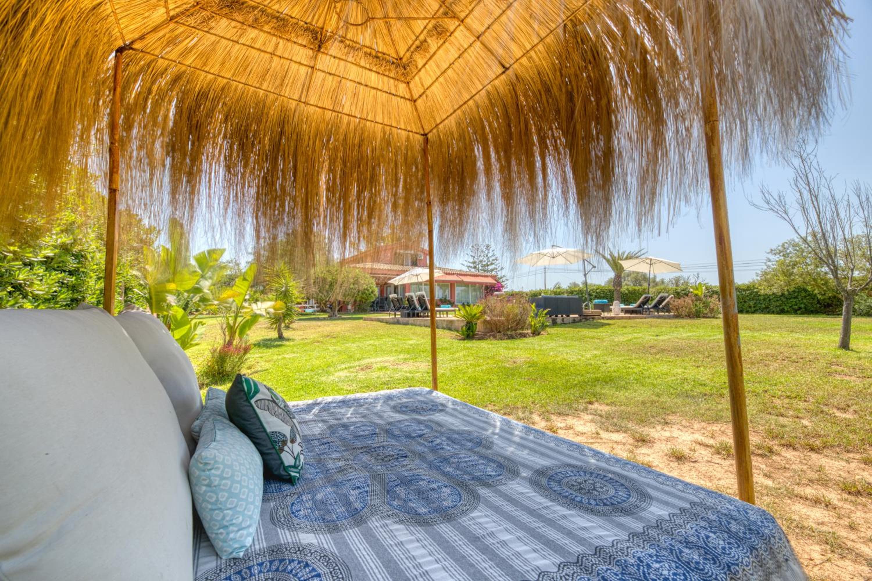 Villa Kentia, encantadora y elegante casa de campo cerca de Palma, capacidad para 8 personas — 5