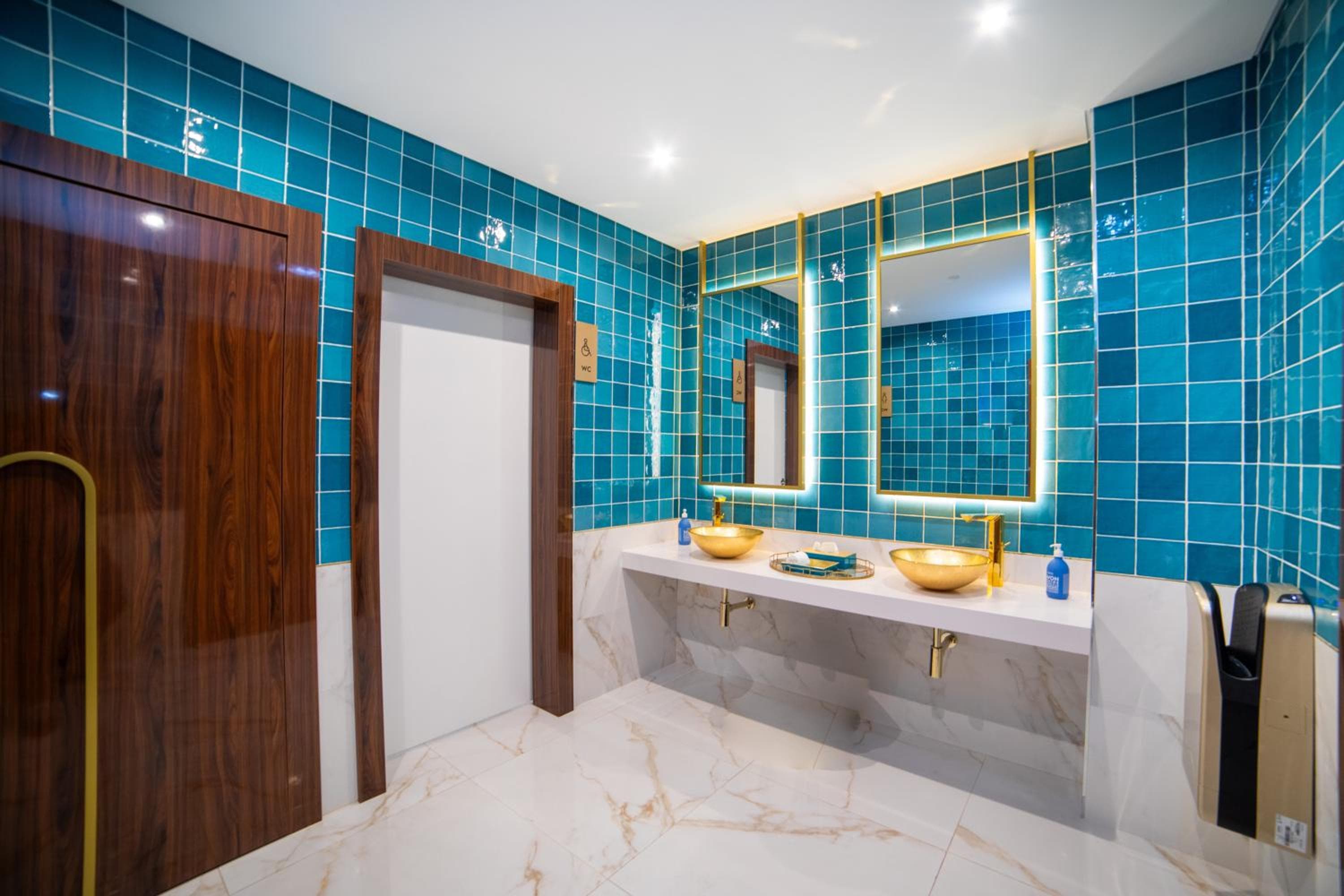 VIP Executive Suites do Marquês Hotel — 20