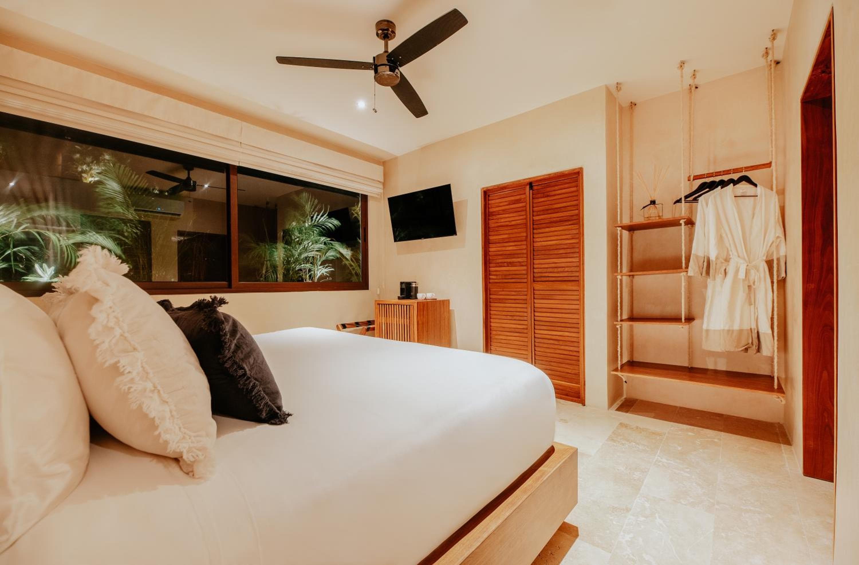 Majaro Hotel Tulum — 24