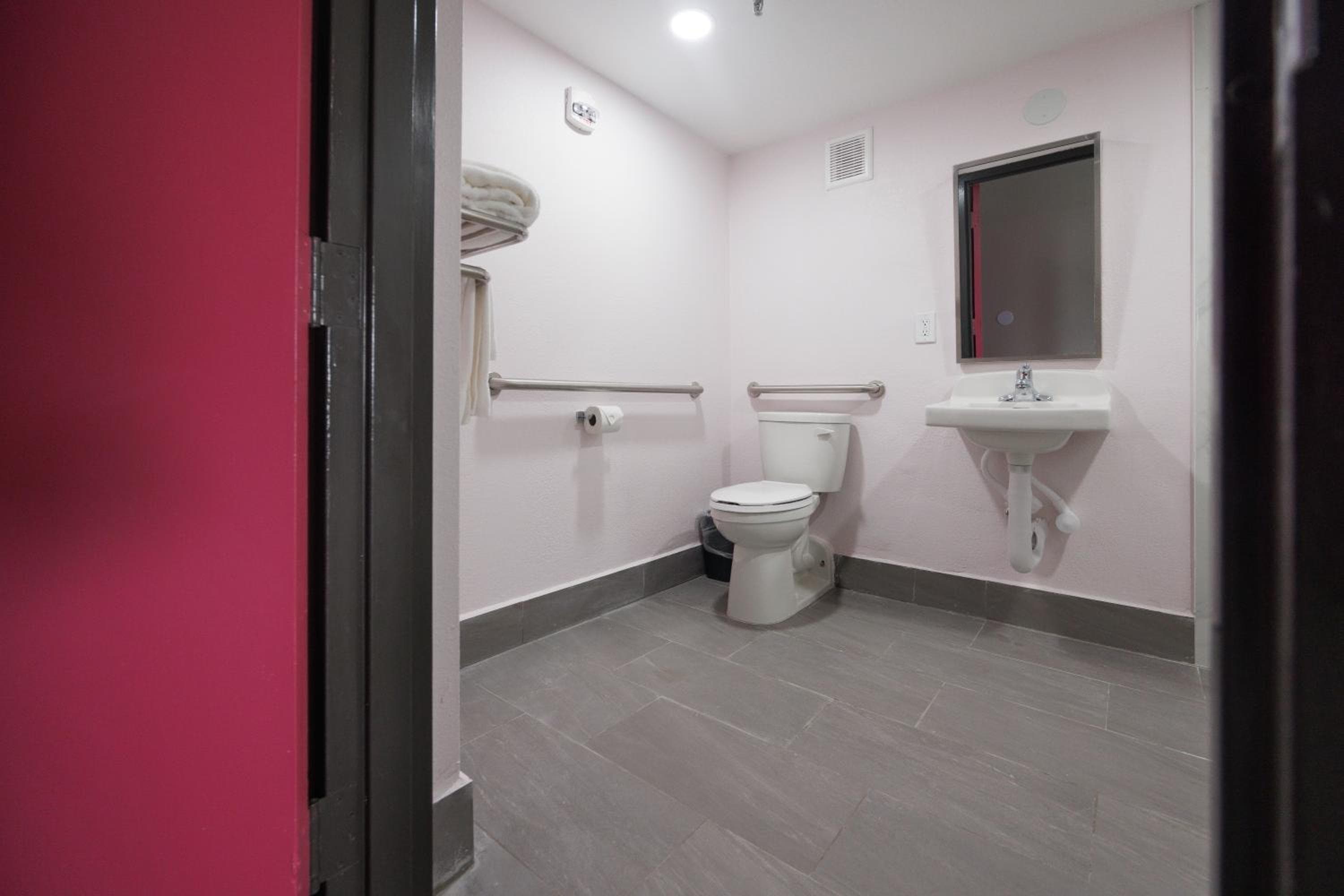 B&B Hotel Miami Airport — 21