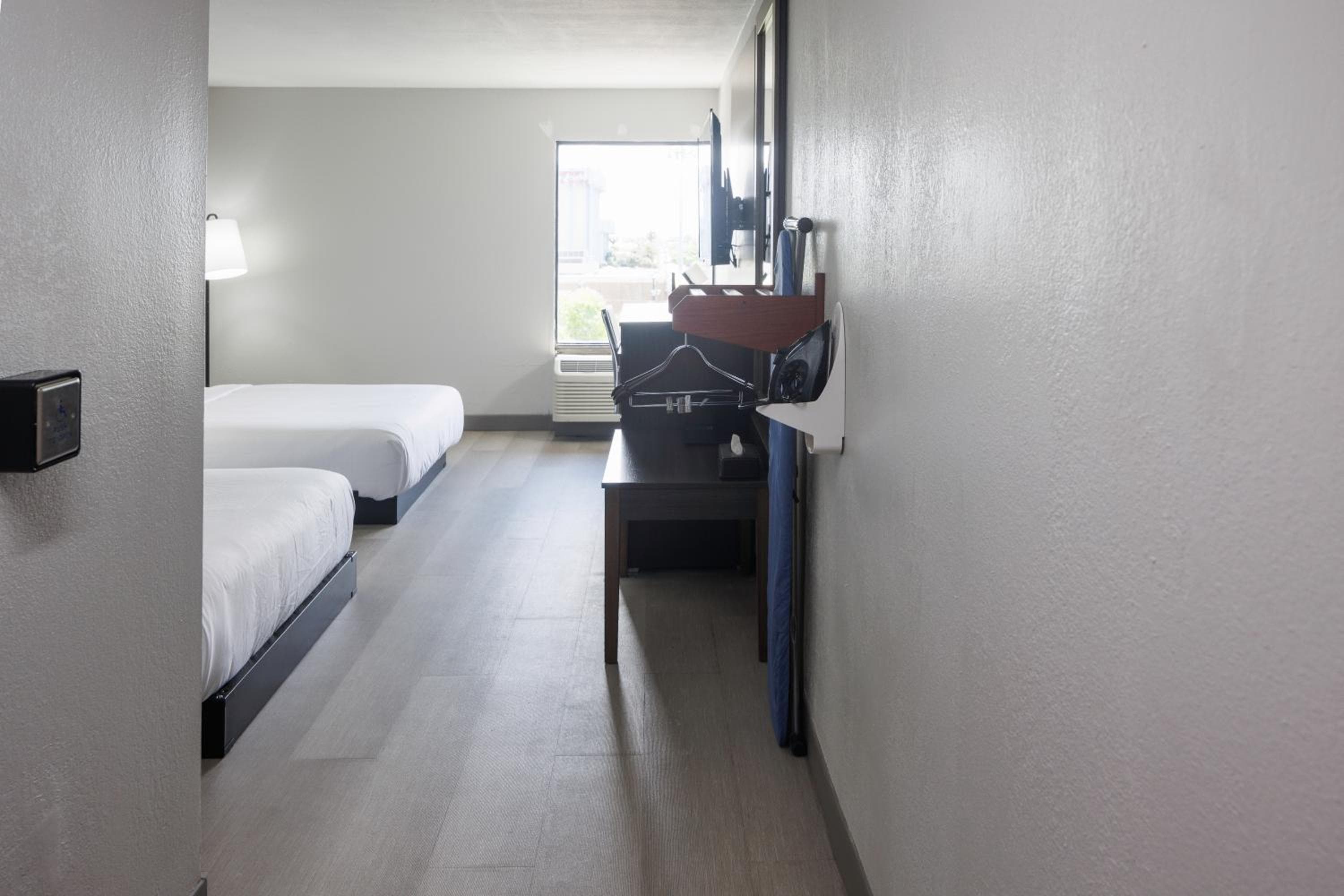 B&B Hotel Miami Airport — 22