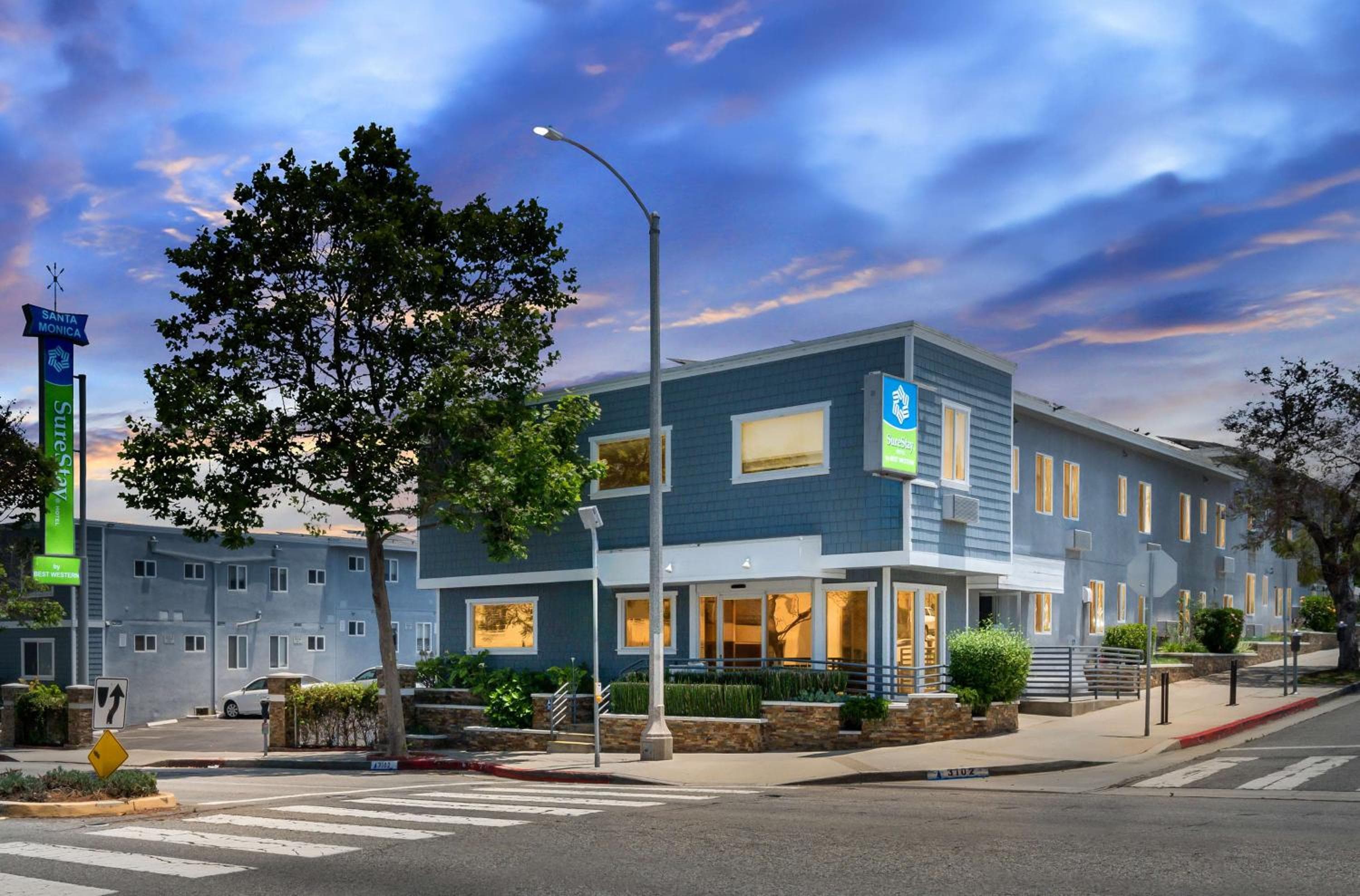 SureStay Hotel by Best Western Santa Monica — 1