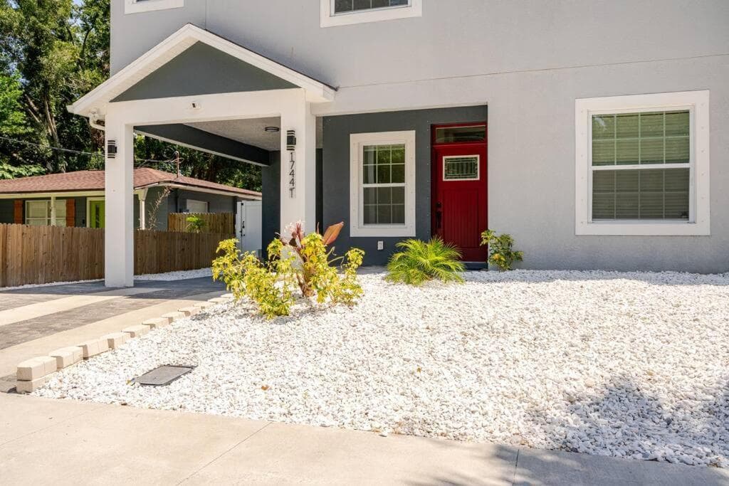 4 Bedroom 3 Full Bath Boho Oasis Saltwater Pool Near Downtown, North of Hyde Park Sleeps 12 Pets OK — 14
