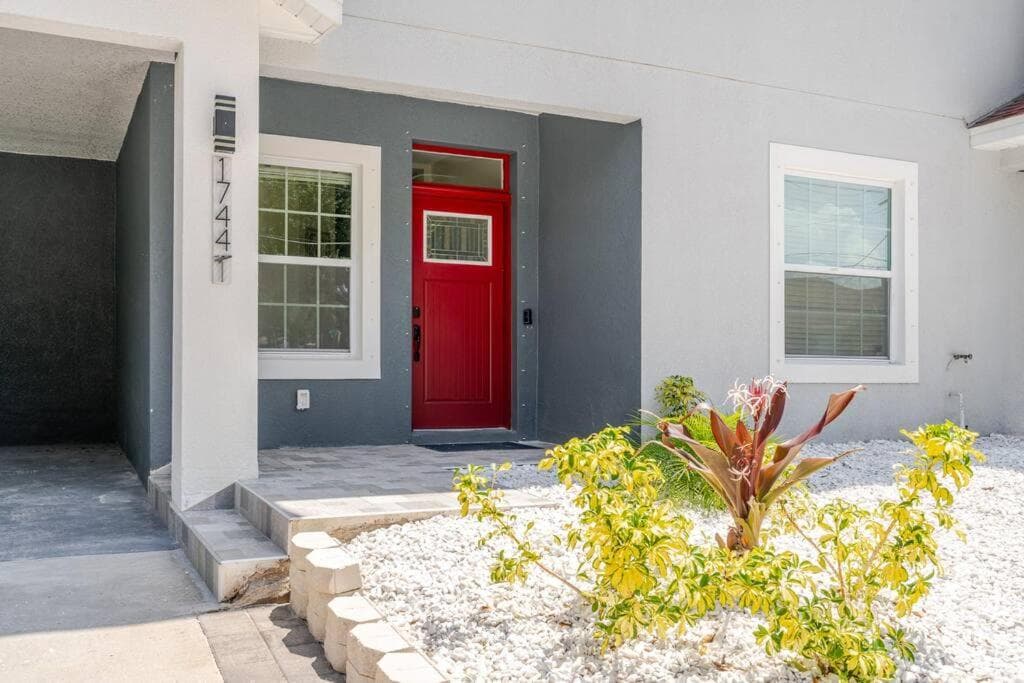 4 Bedroom 3 Full Bath Boho Oasis Saltwater Pool Near Downtown, North of Hyde Park Sleeps 12 Pets OK — 10