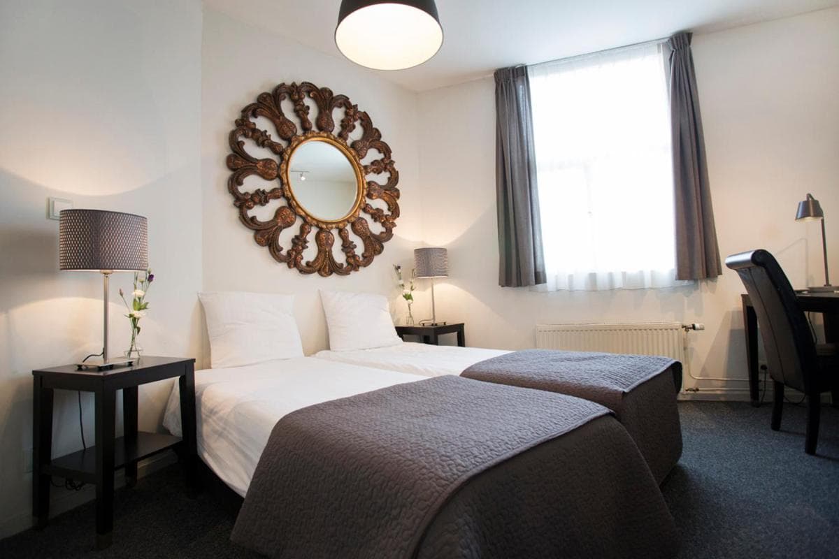 Quentin Canal House Hotel — 20