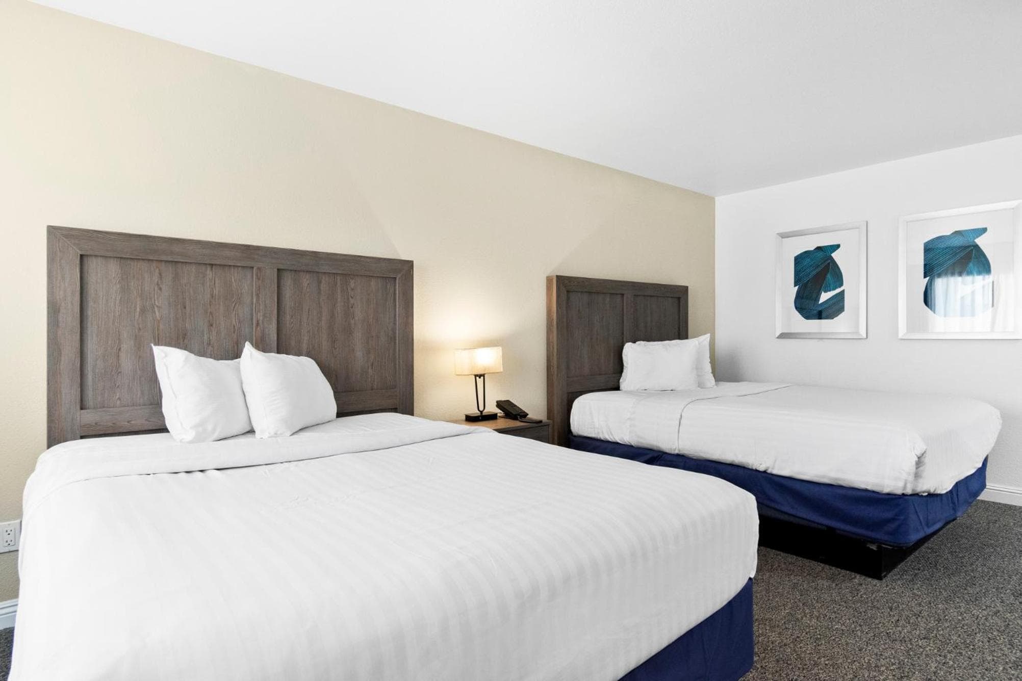 Serene Vegas Boutique Hotel Las Vegas — 9
