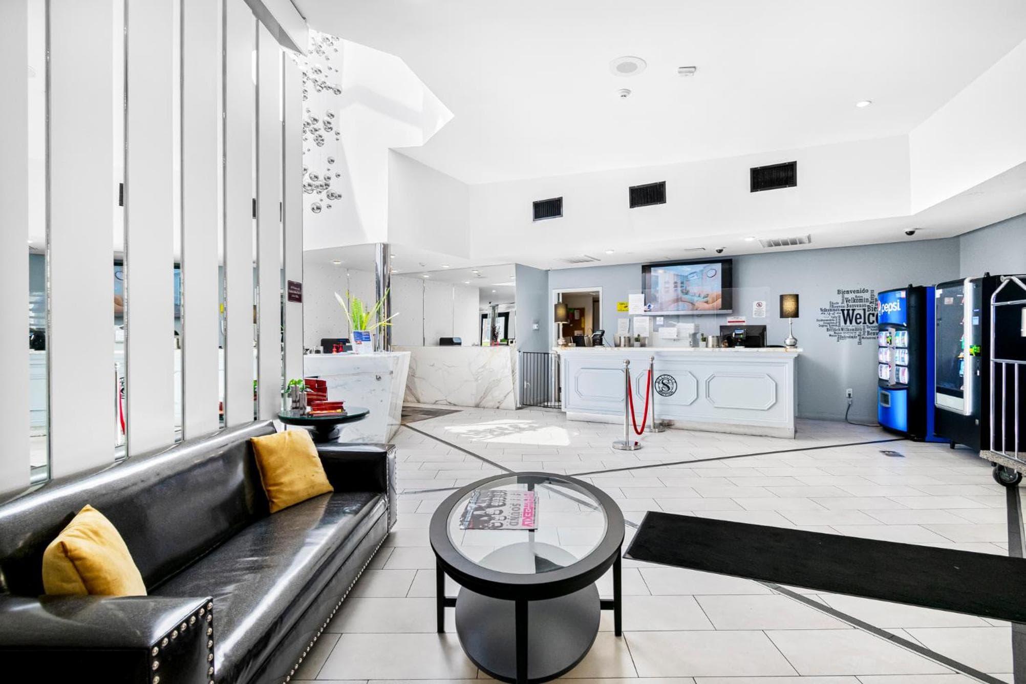 Serene Vegas Boutique Hotel Las Vegas — 2