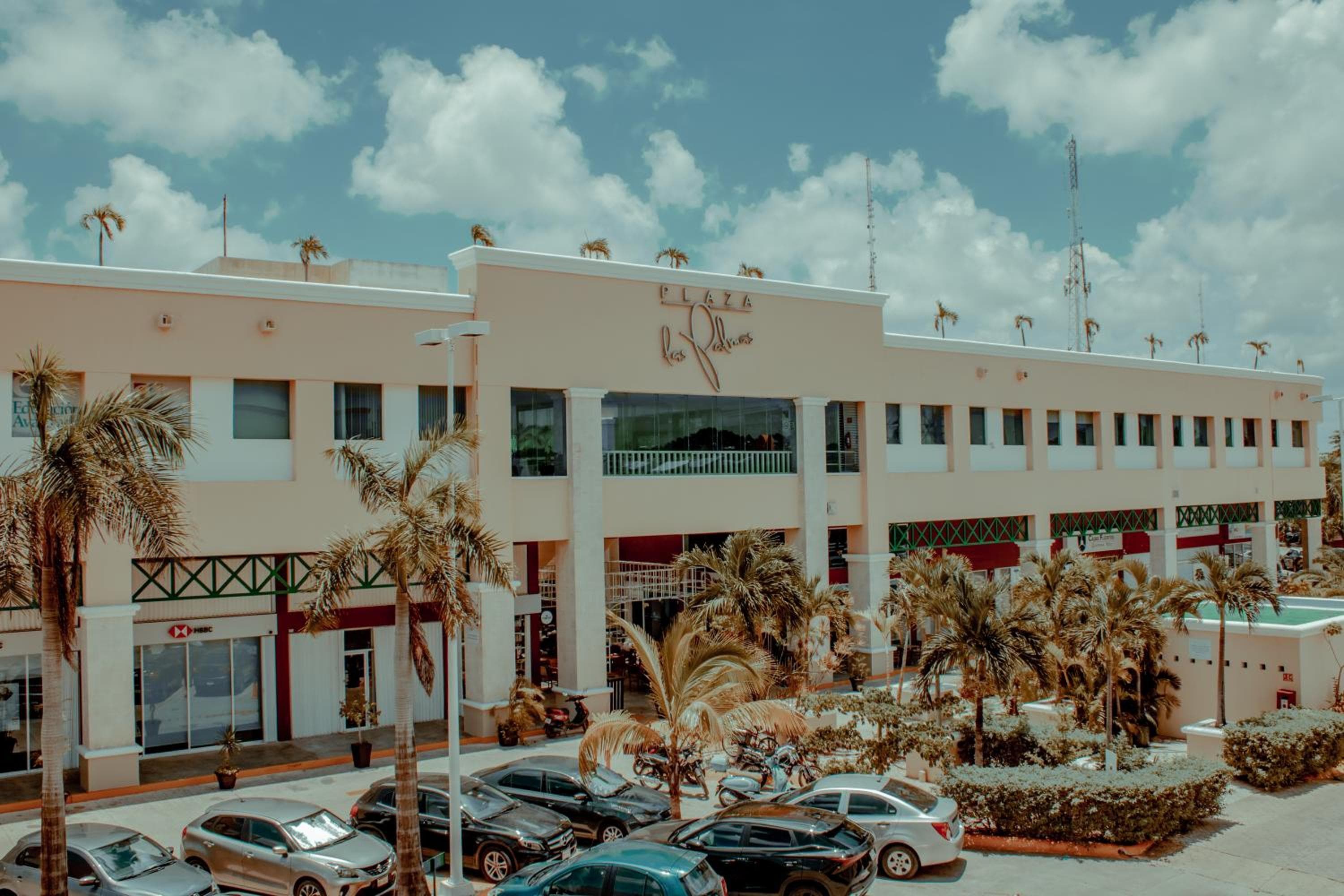 Sky Inn Hotel - Cancun — 1