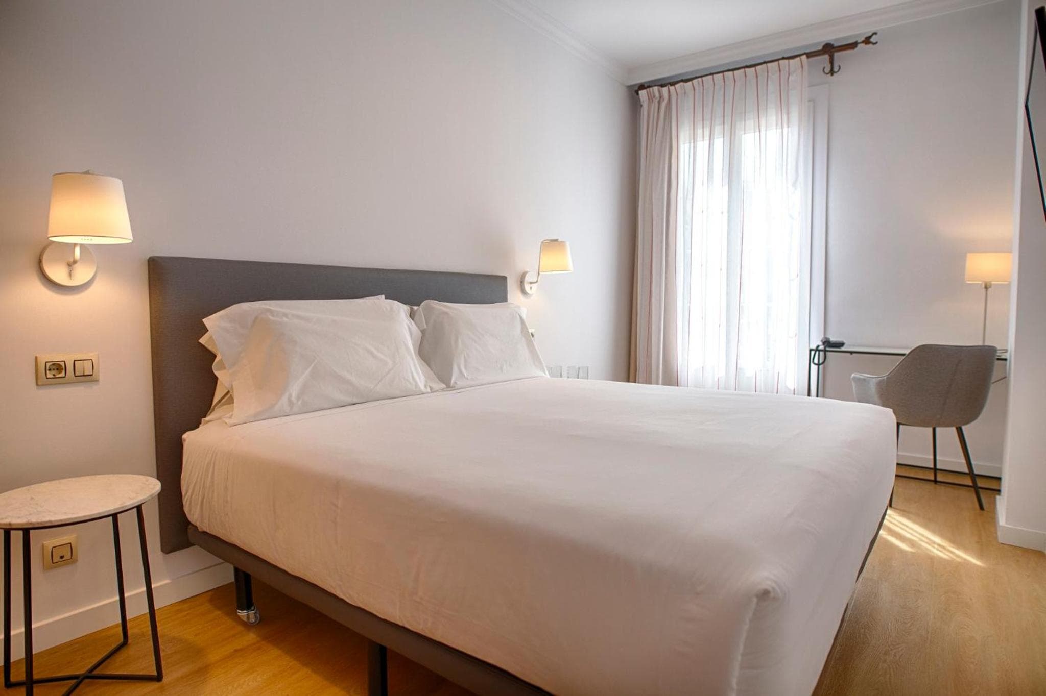 Sercotel Tribuna Málaga — 24