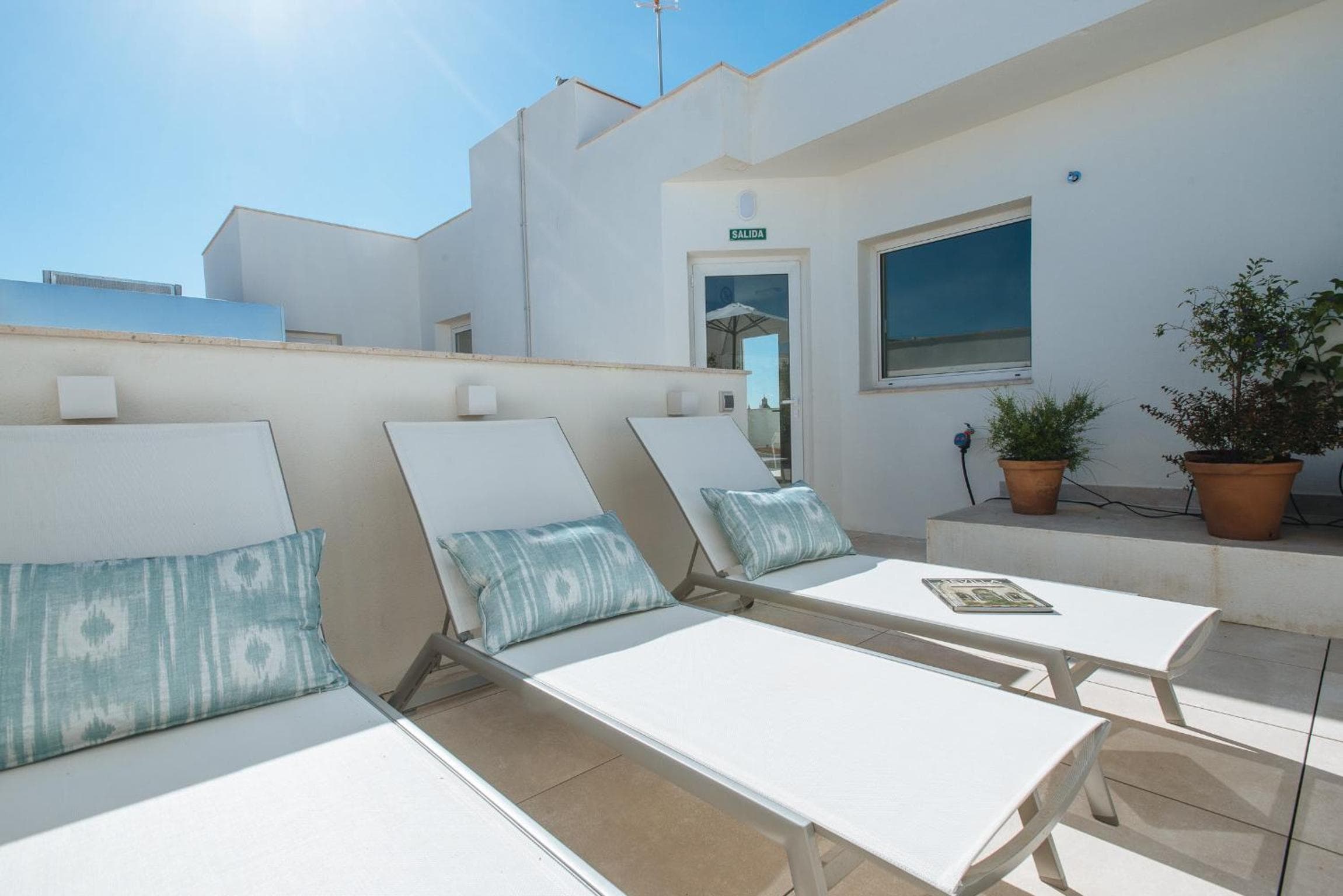 Sercotel Sevilla Guadalquivir Suites — 30
