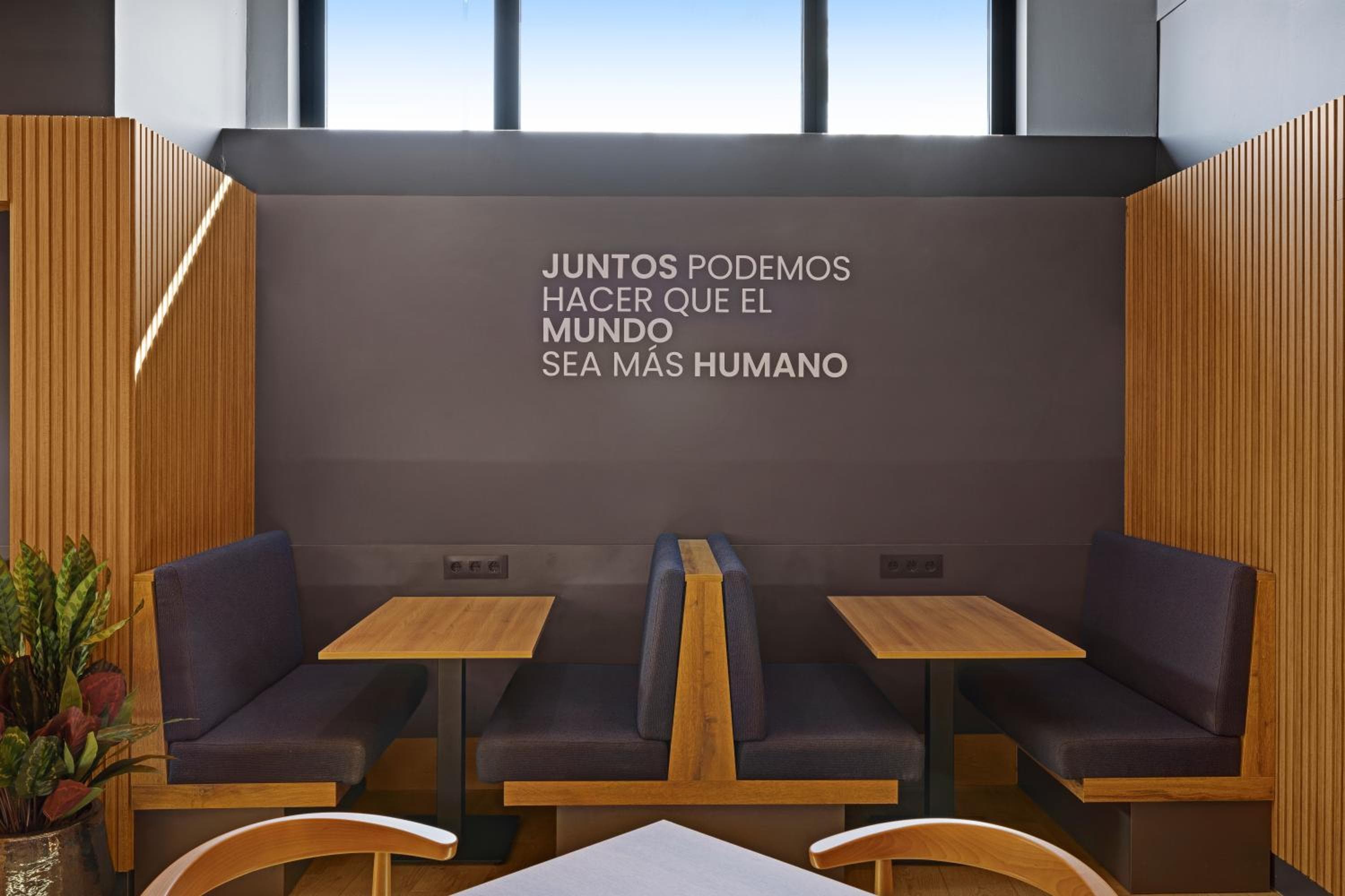 B&B HOTEL Málaga Centro — 1