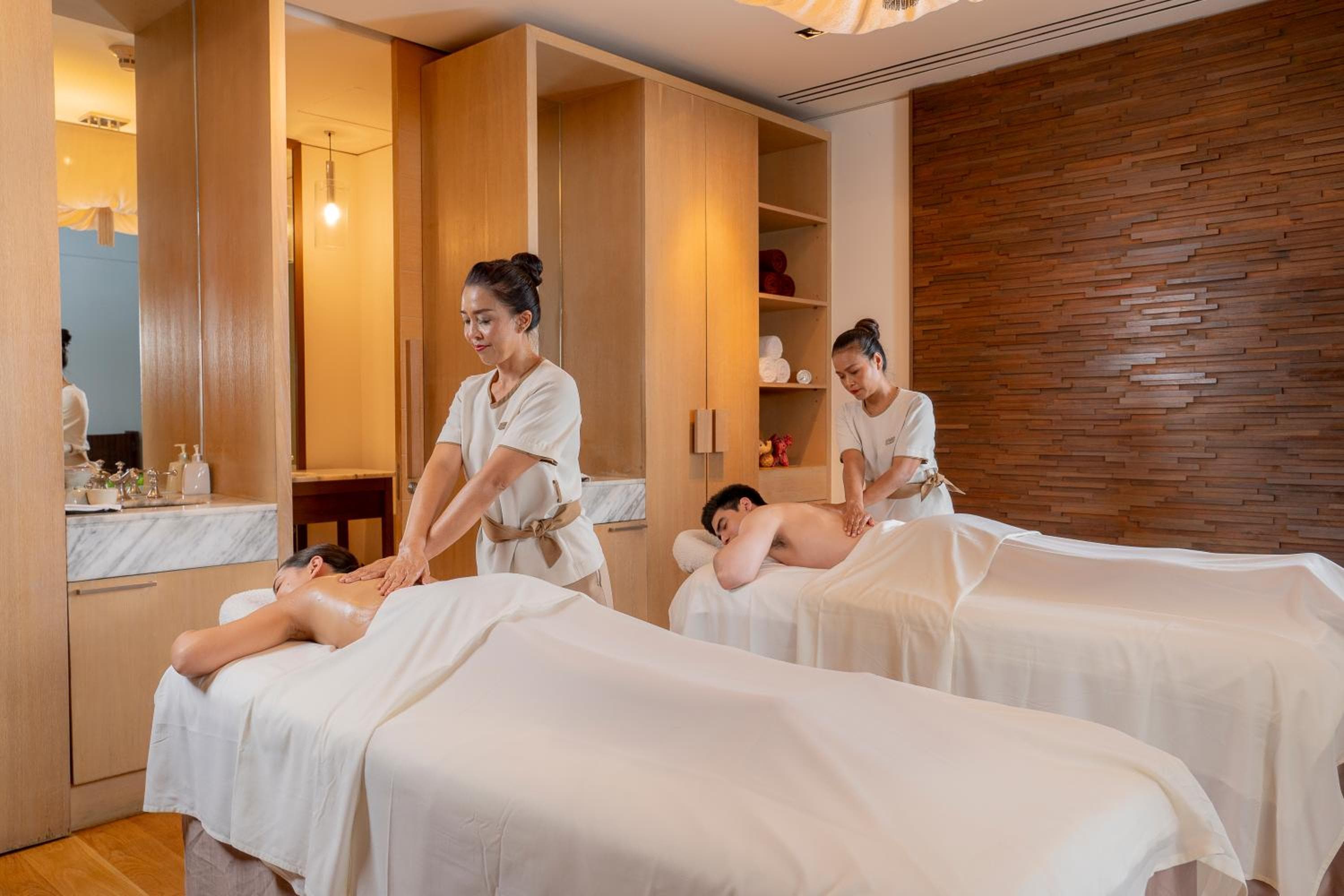 Grand Hyatt Erawan Bangkok — 30